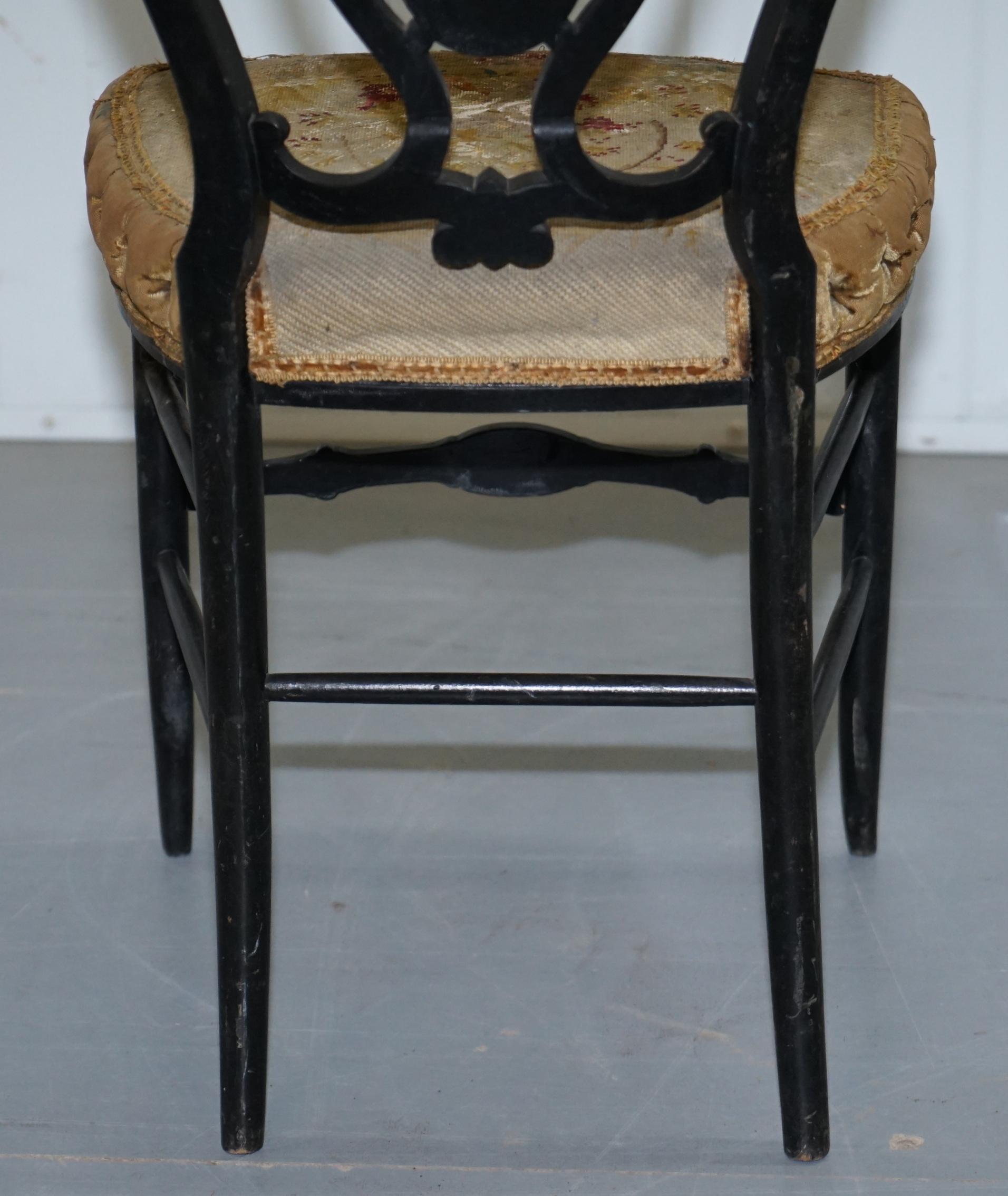 18th Century Very Rare Early Georgian Hand Painted Chinoiserie Ebonized Chair 10