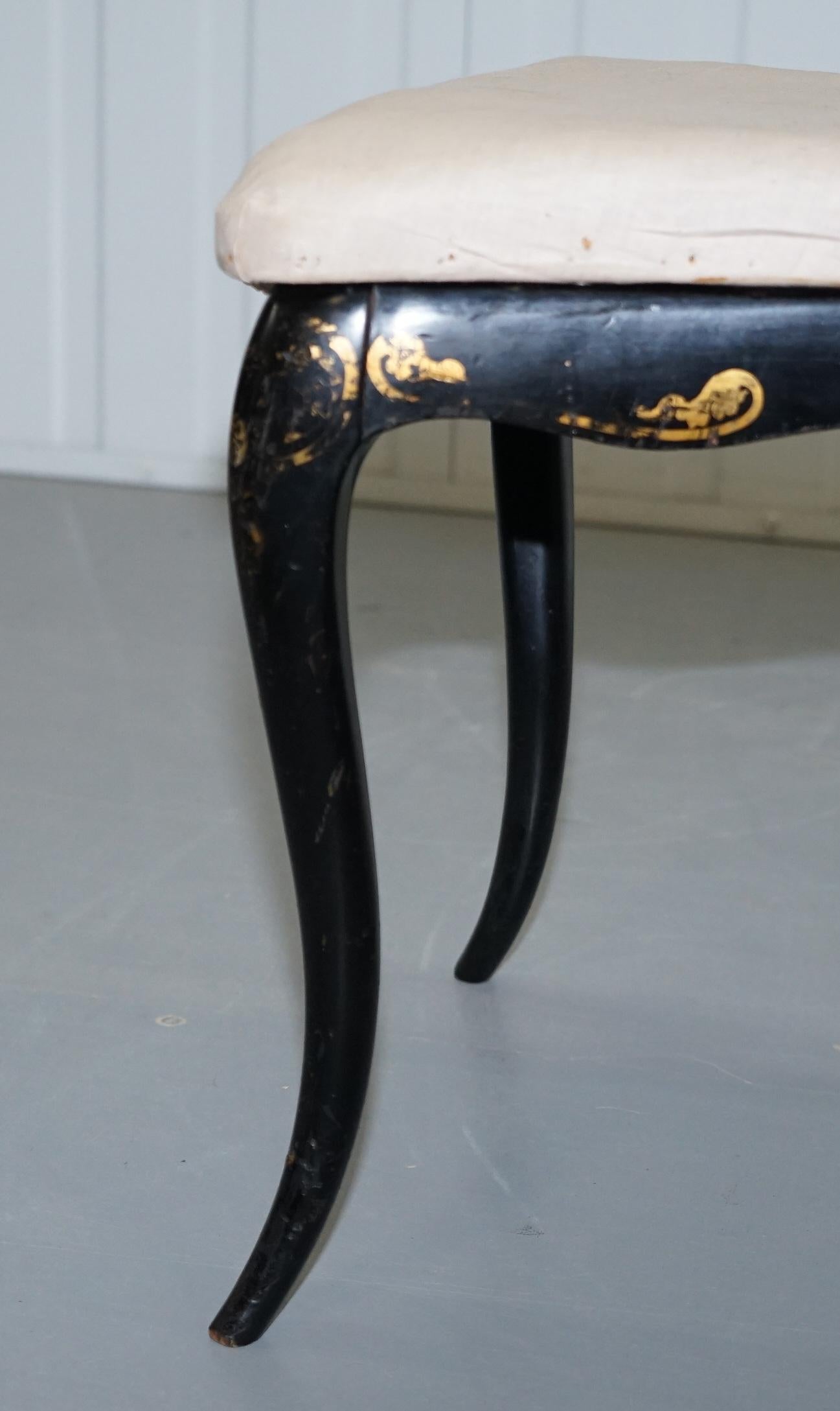 18th Century Very Rare Early Georgian Hand Painted Chinoiserie Ebonized Chair 9