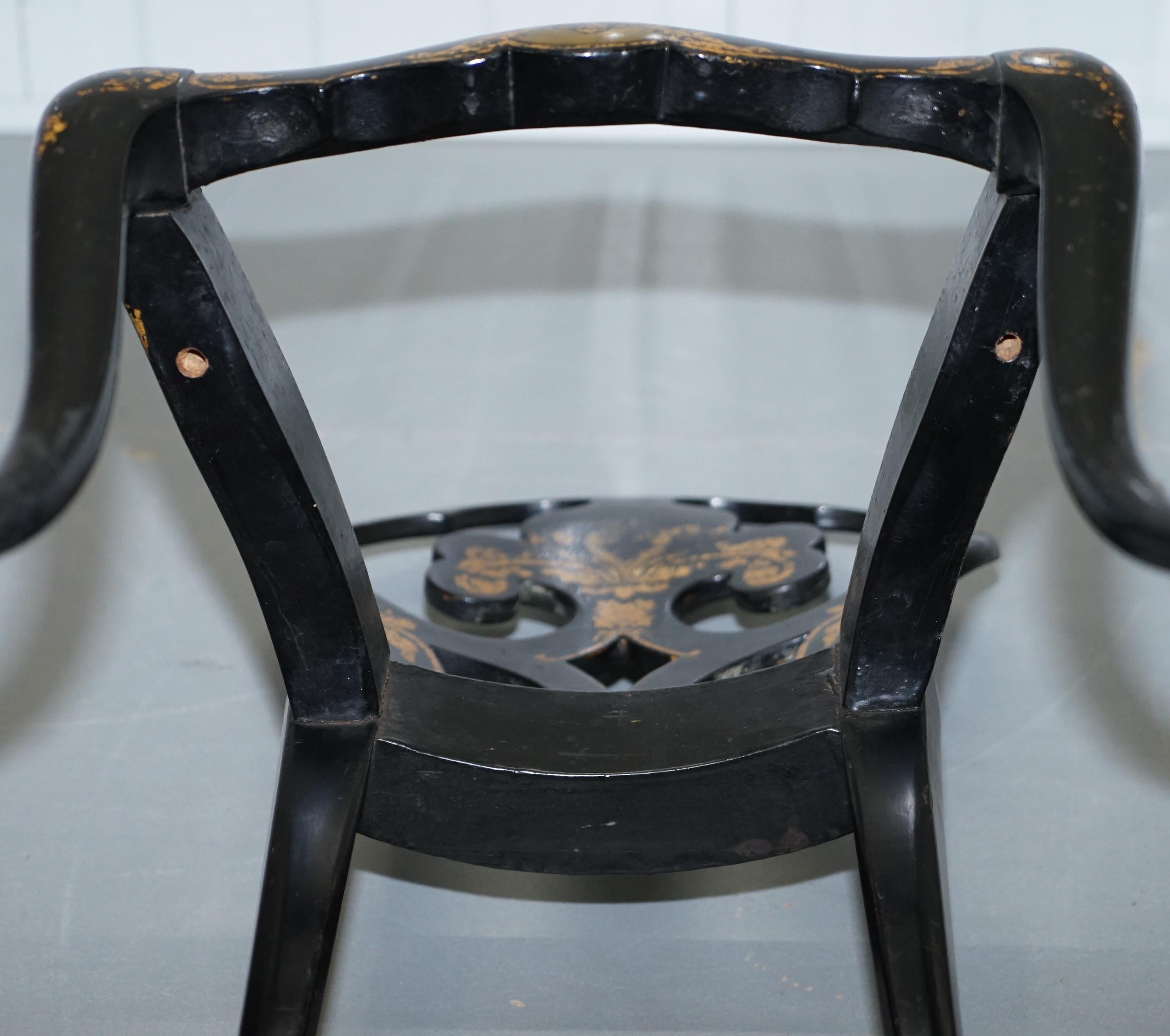 18th Century Very Rare Early Georgian Hand Painted Chinoiserie Ebonized Chair 13