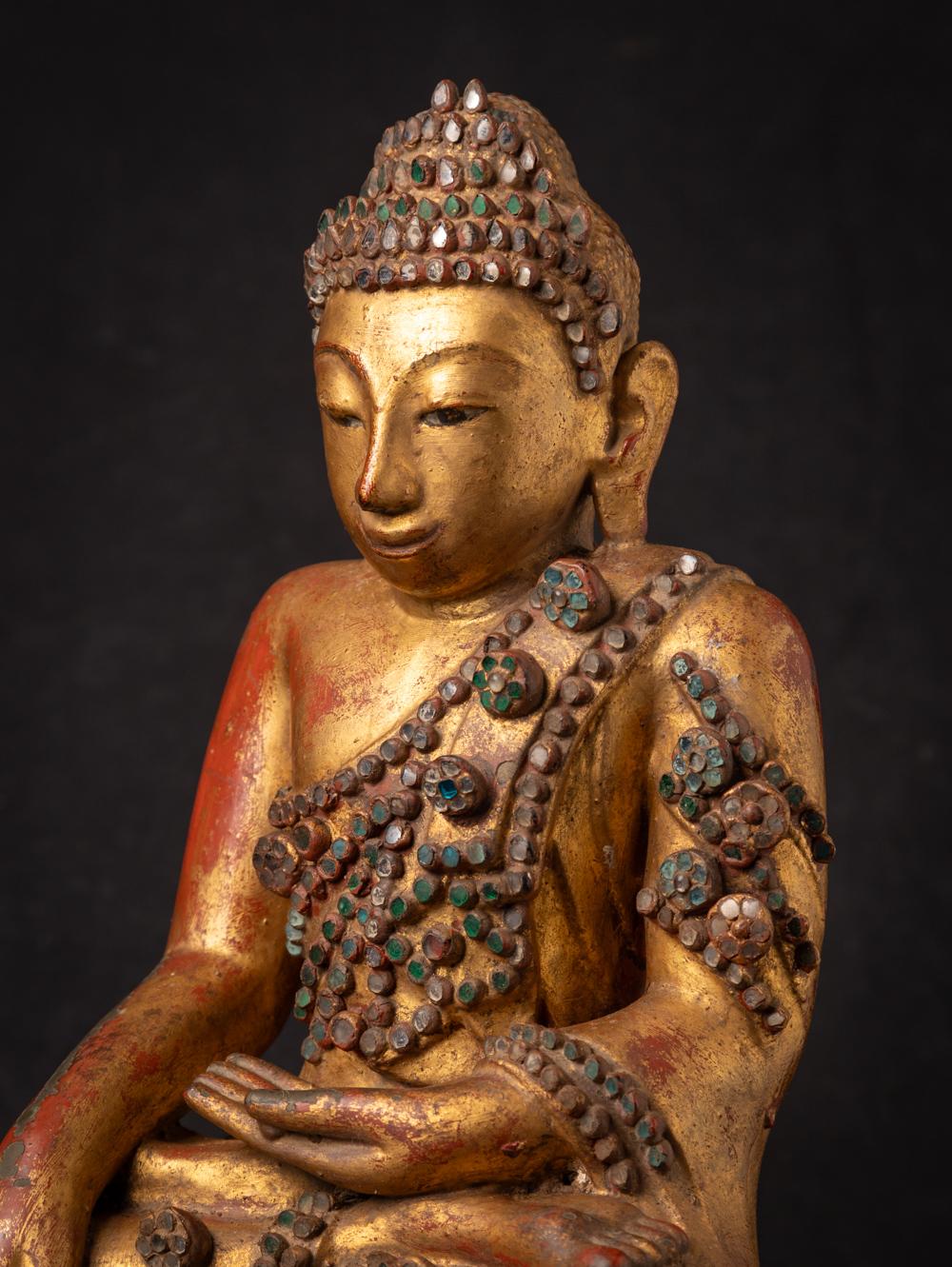 Bronze XVIIIe siècle Bouddha birman en bronze ancien très spécial de Birmanie en vente