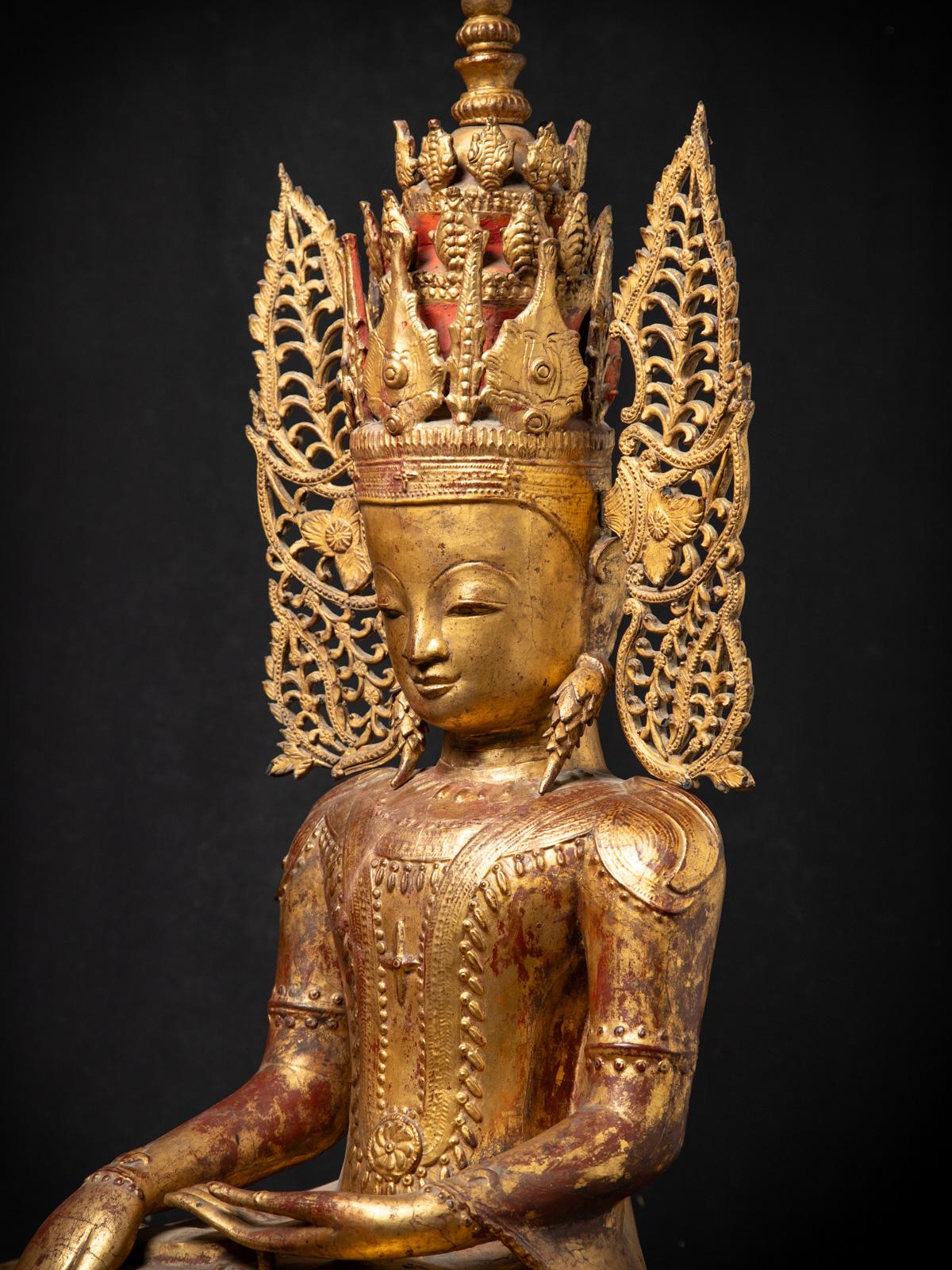 18. Jahrhundert Ganz besonderer antiker birmanischer gekrönter Buddha in Bhumisparsha Mudra im Zustand „Gut“ im Angebot in DEVENTER, NL
