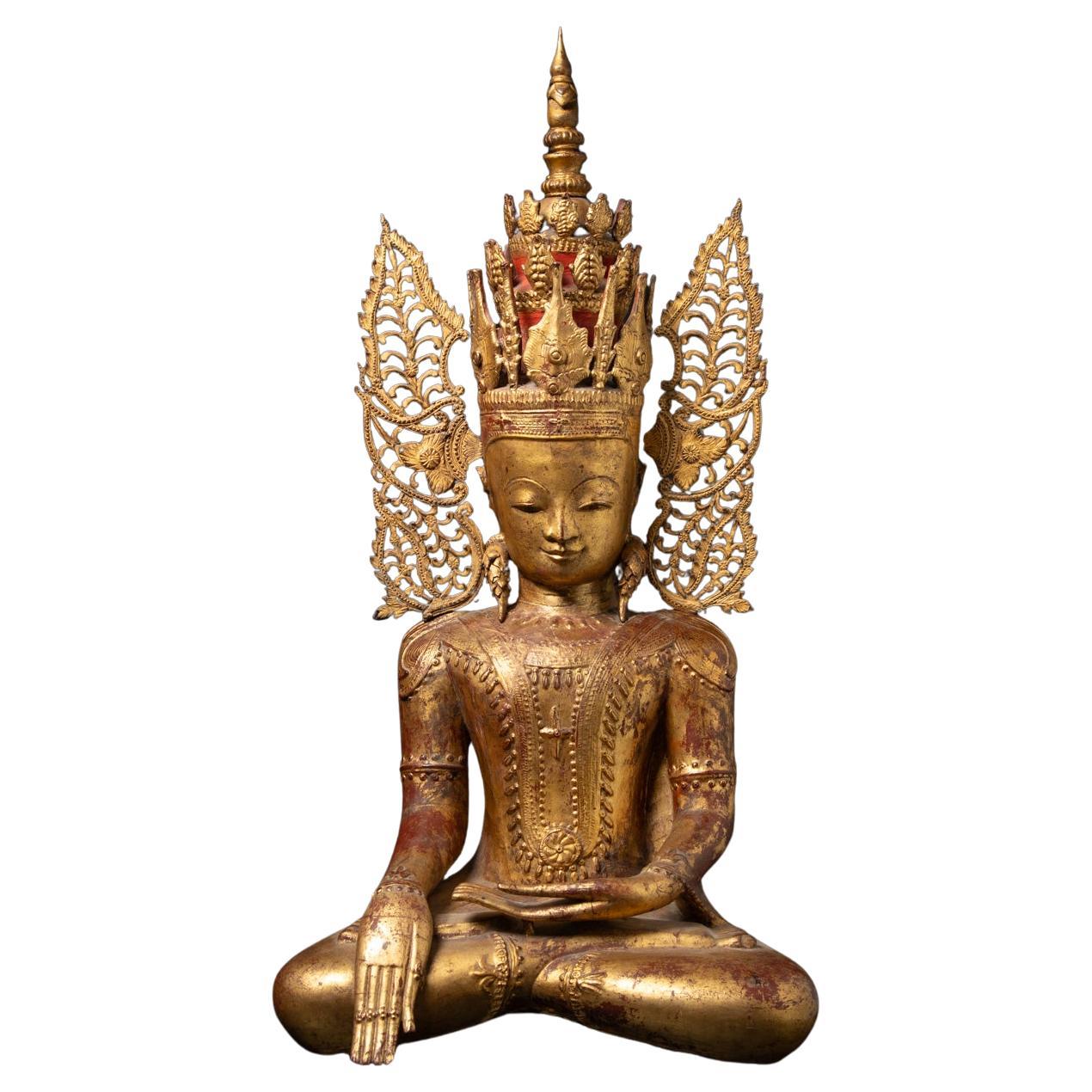 18. Jahrhundert Ganz besonderer antiker birmanischer gekrönter Buddha in Bhumisparsha Mudra im Angebot