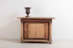 18th Century Very Unusual Baroque Kistbord