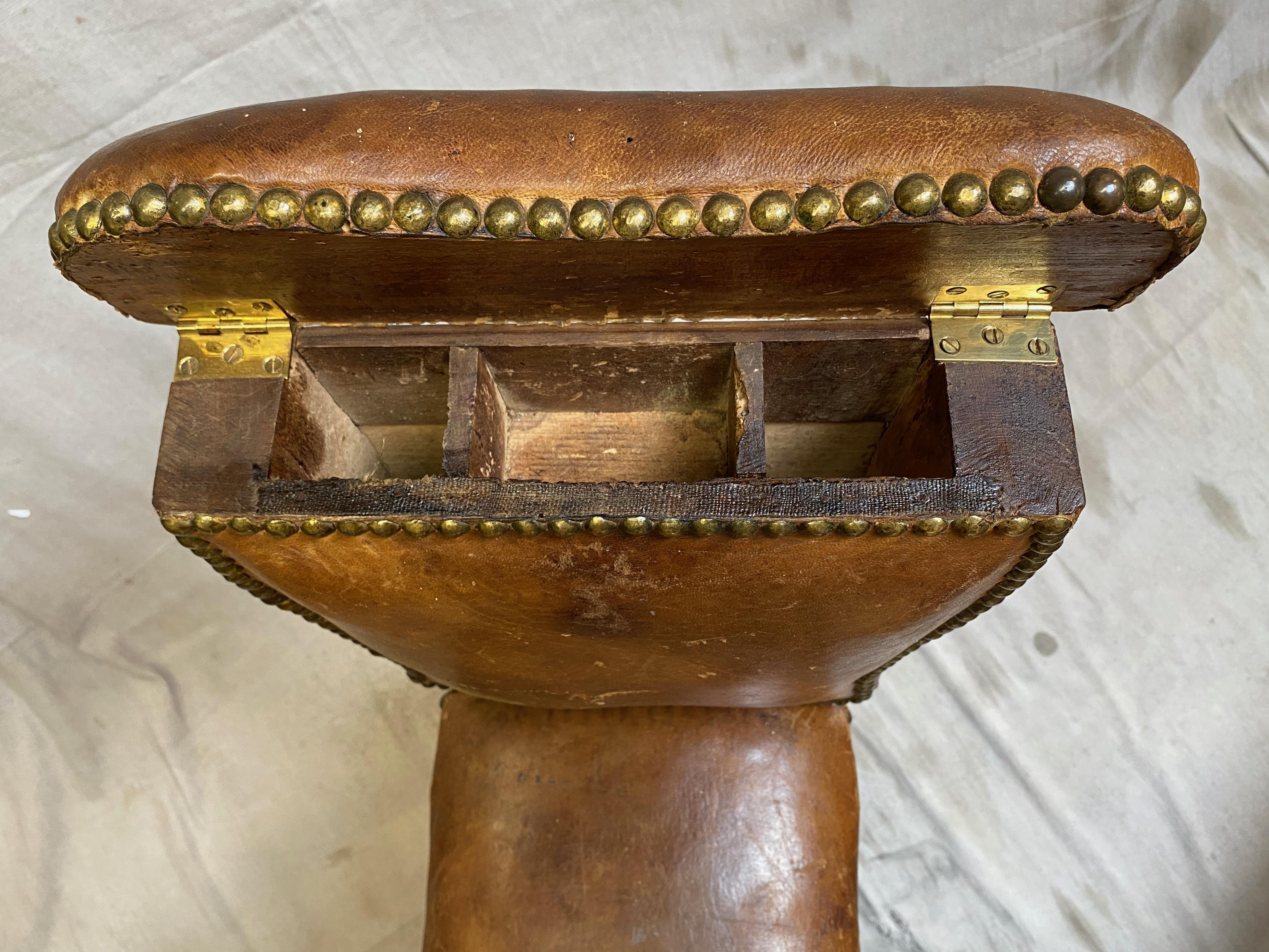 18. Jahrhundert Vintage Französisch Kommode Stuhl im Angebot 1