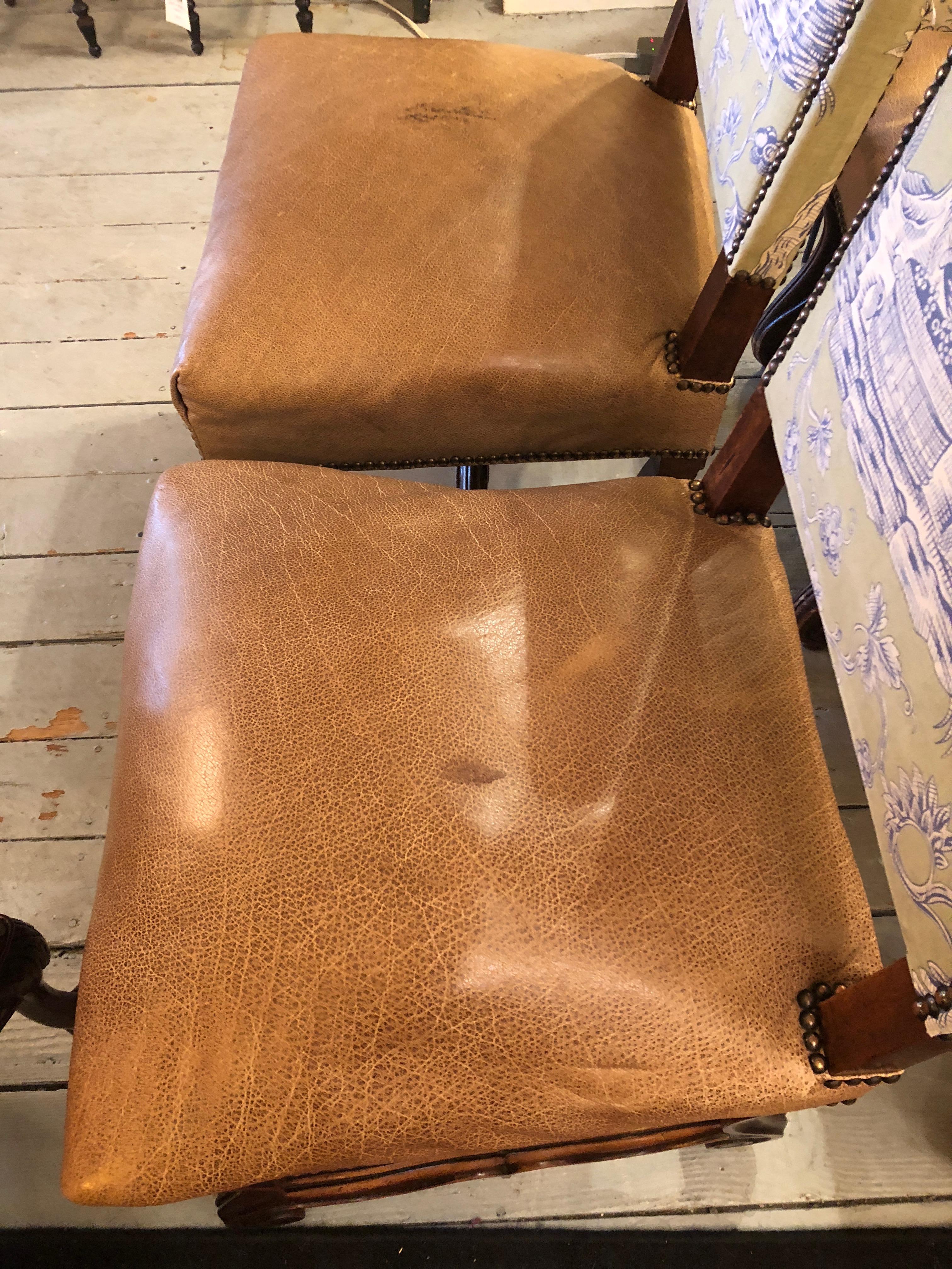 Chaises de salle à manger vintage de style Louis XIV du 18ème siècle avec cuir et toile 5