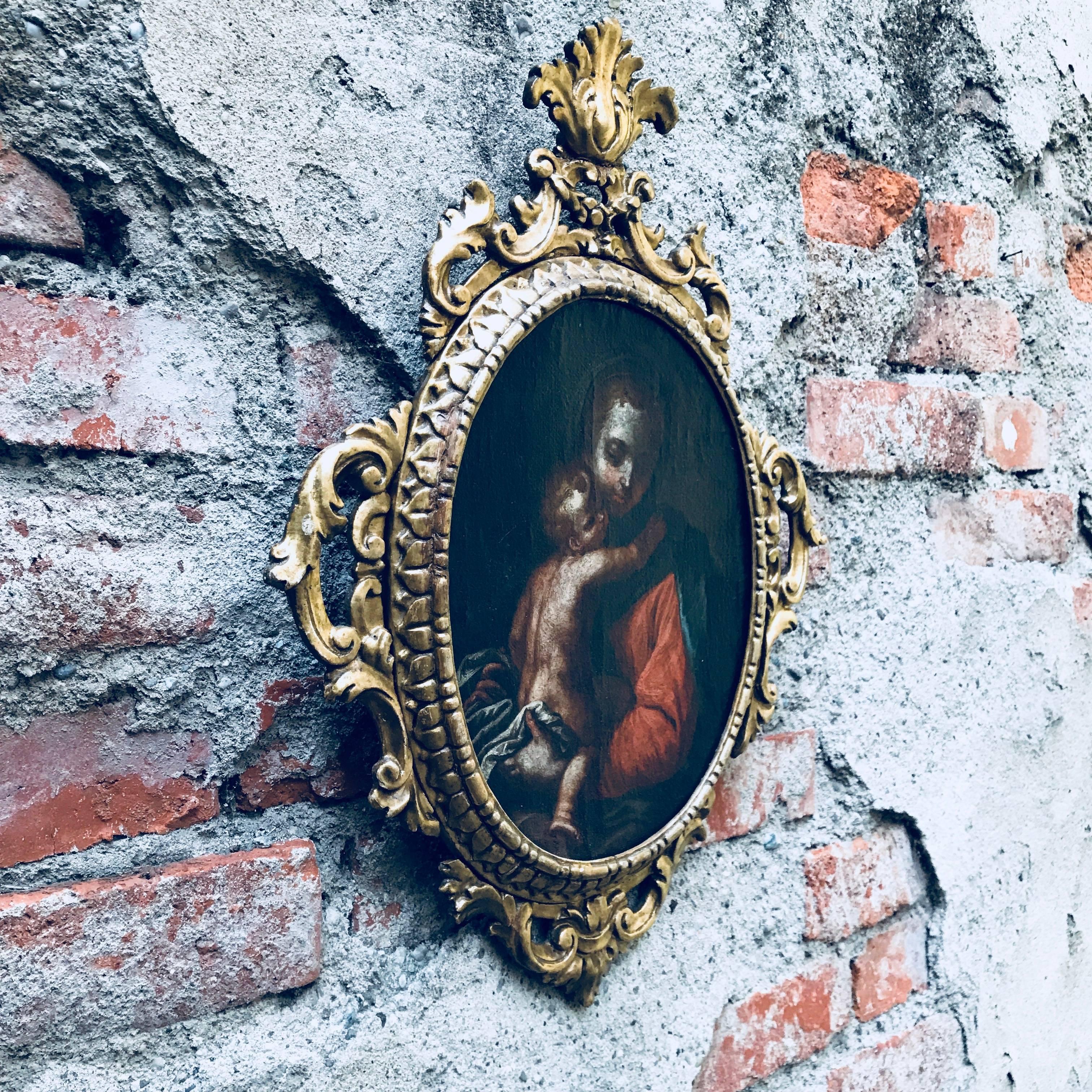 18th Century Italian Venetian School Virgin with Child Oval Religious Painting 1