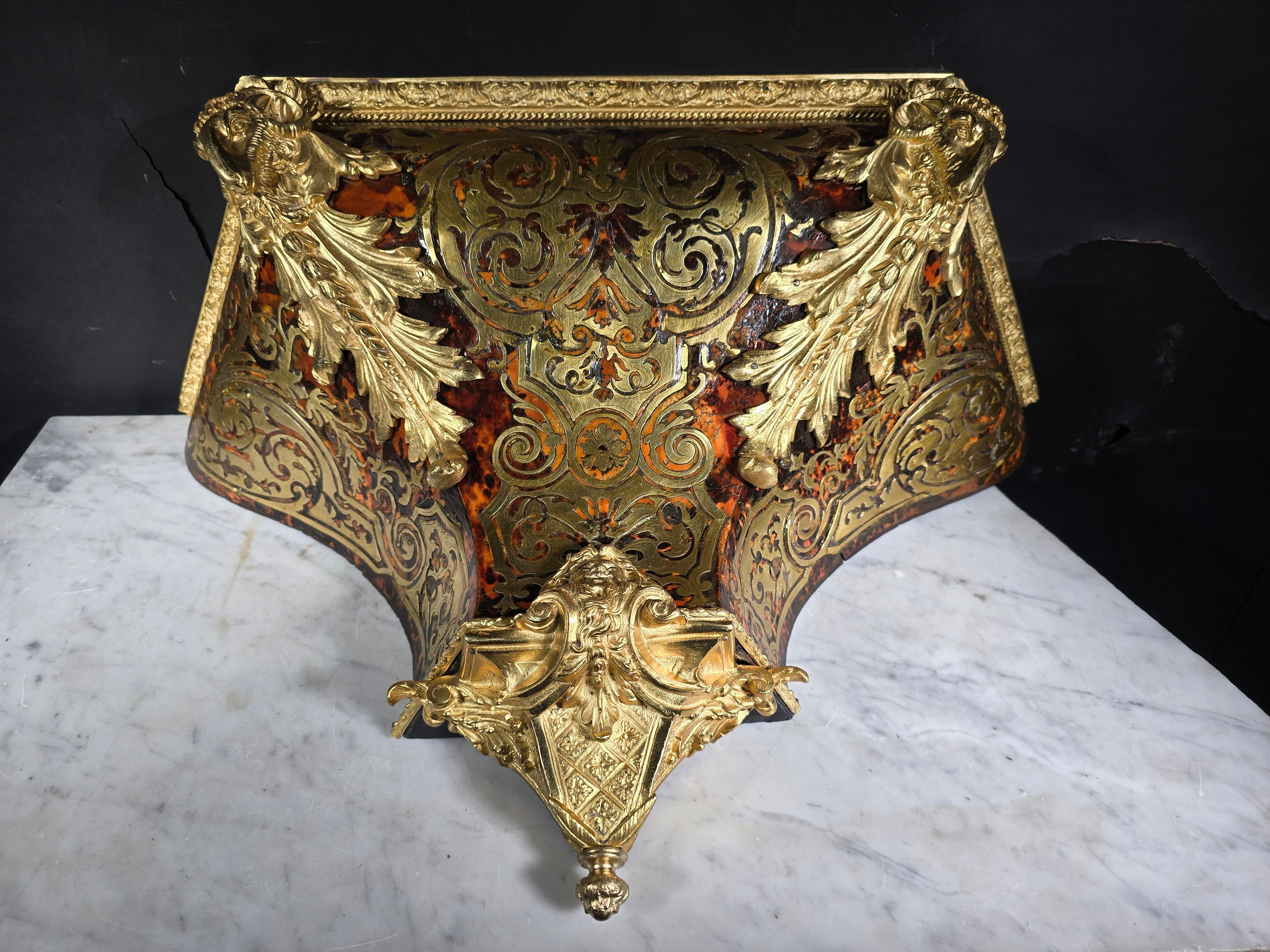 18th Century Wall Pedestal with Boulle Marquetry and Mercury Gilt Bronzes For Sale 4