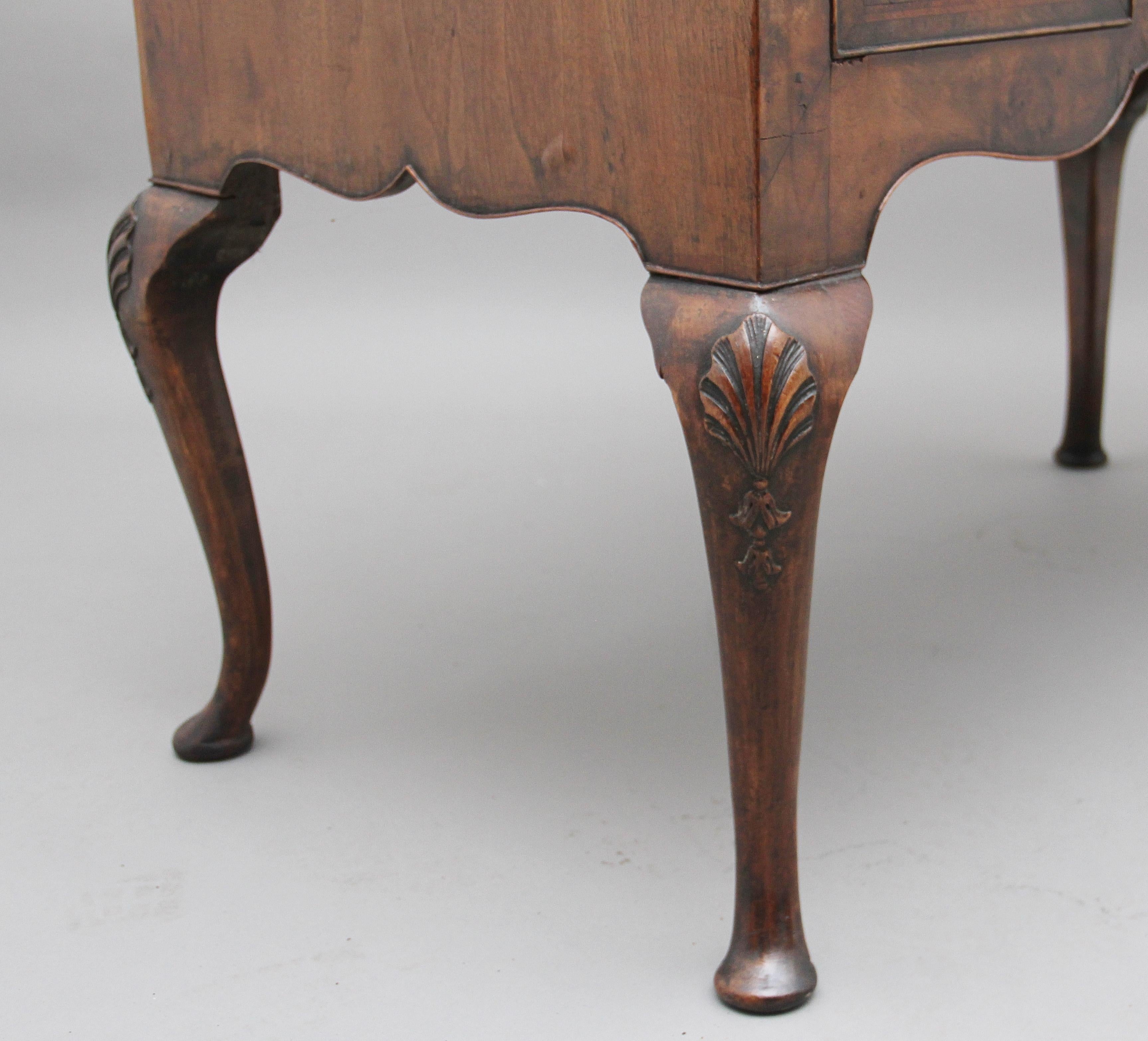 18th Century Walnut and Feather Banded Lowboy For Sale 5