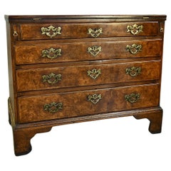 Antique 18th century walnut Bachelors chest of drawers commode 