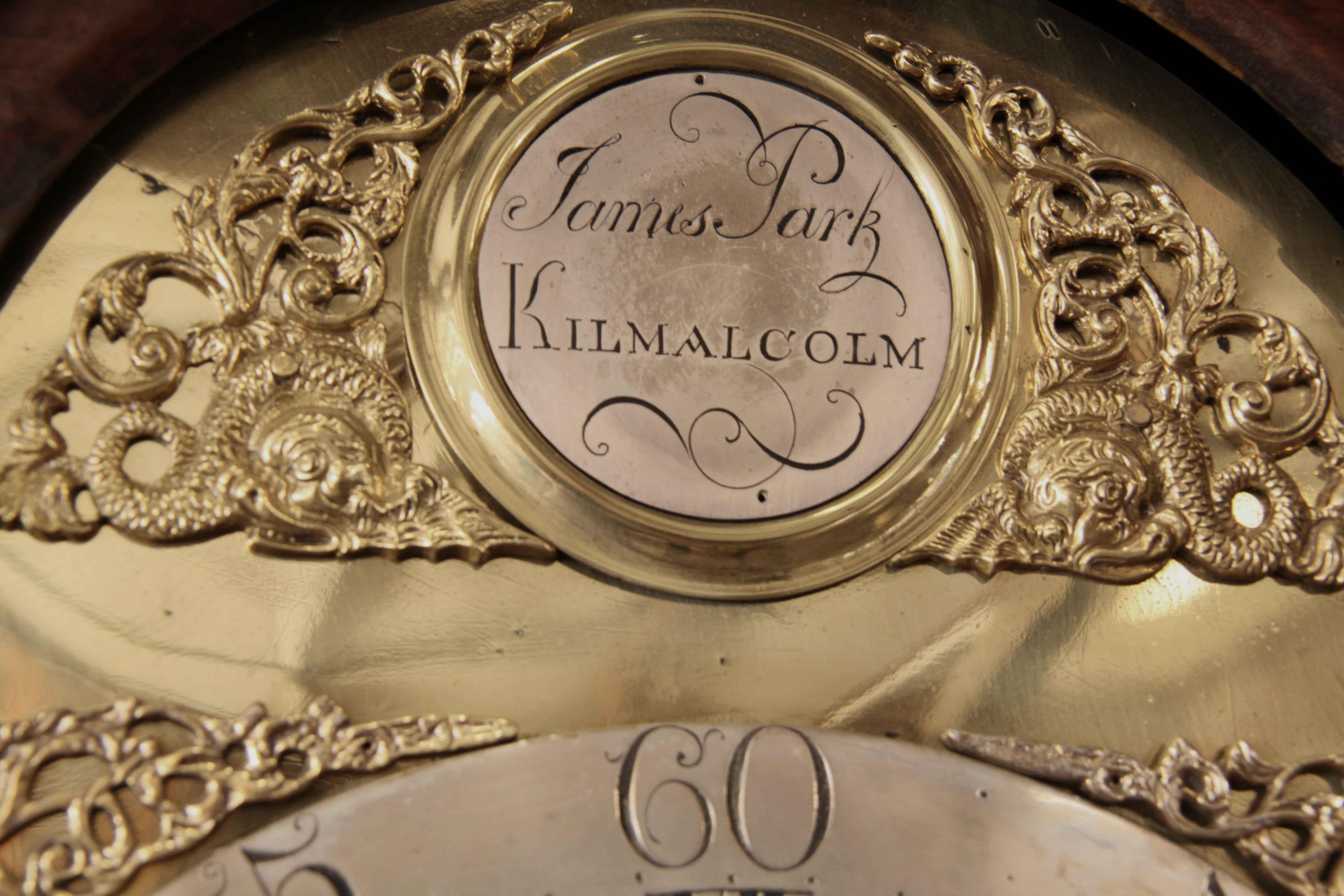 18. Jahrhundert Nussbaum Messing Zifferblatt Grandfather Clock im Zustand „Gut“ im Angebot in Wilson, NC