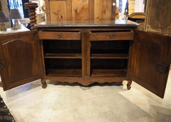 Buffet de chasse en noyer du 18ème siècle de Lyon, France