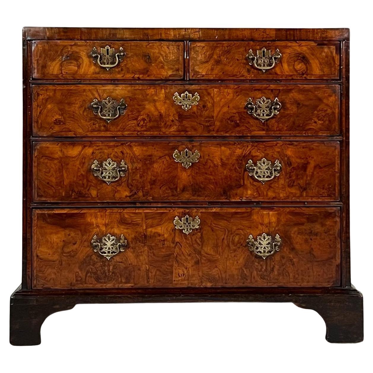 18th Century Walnut Caddy Top Chest of Drawers For Sale at 1stDibs