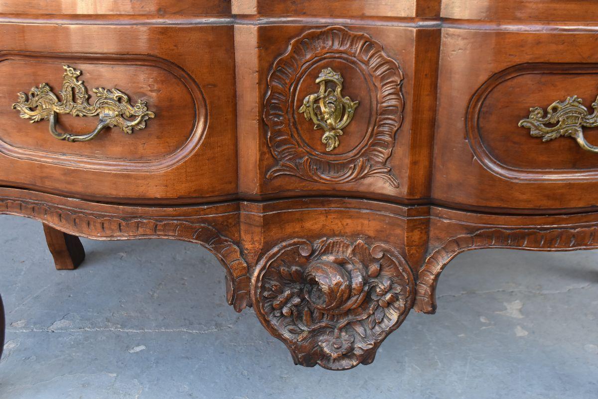 French 18th Century Walnut Chest For Sale