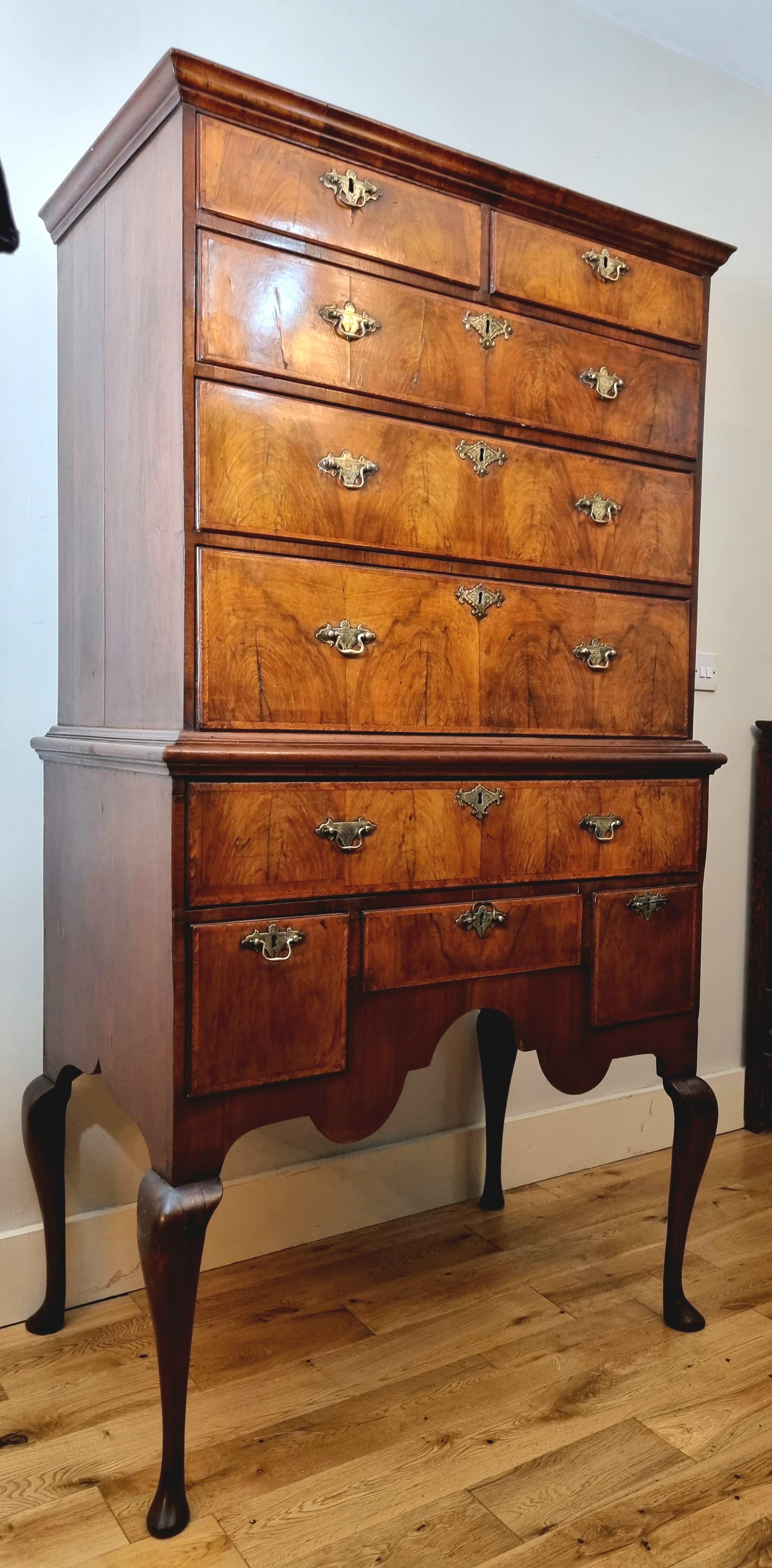Veneer 18th Century Walnut Chest On Stand Queen Anne For Sale