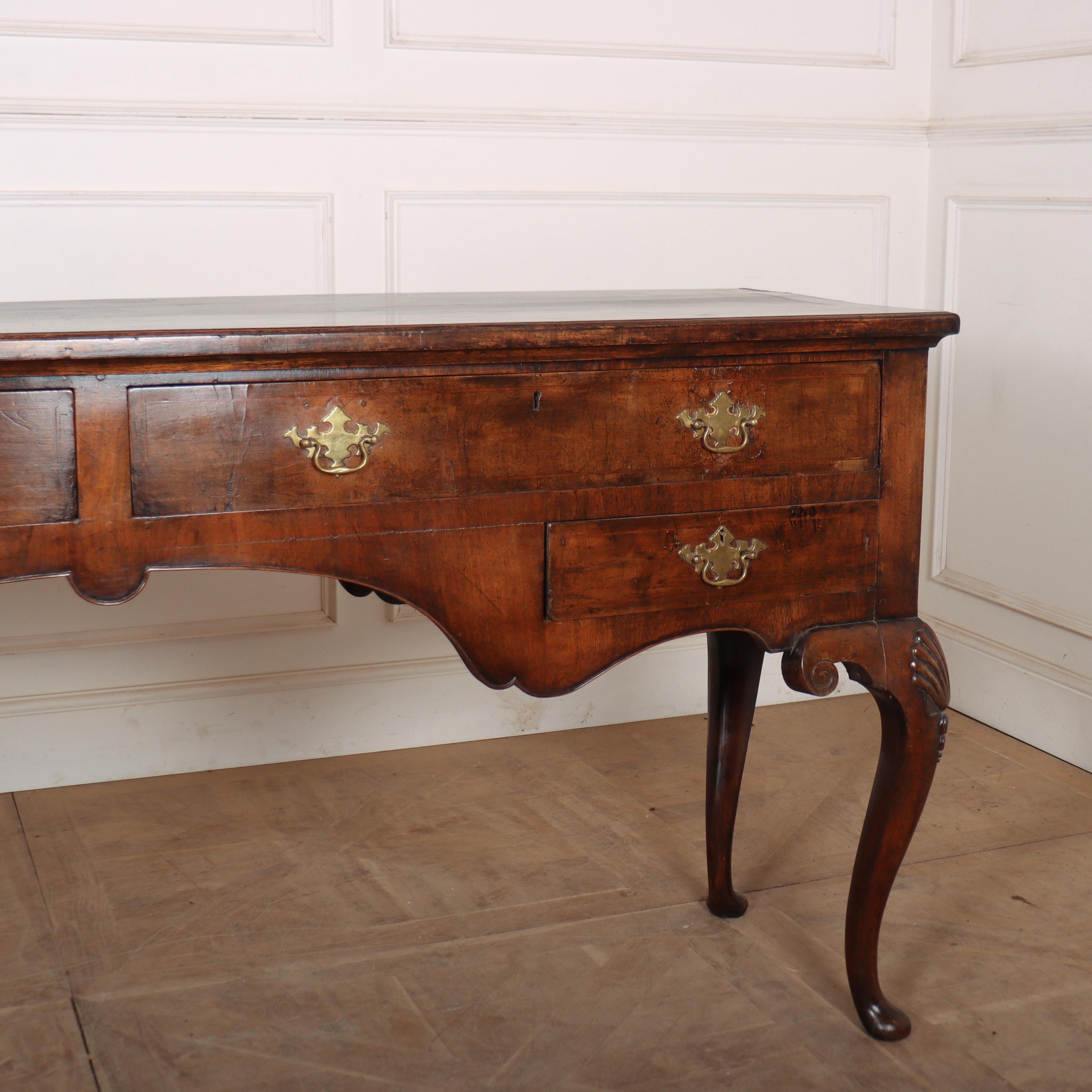 Wonderful 18th C English walnut cabriole leg dresser base. 1780.

Reference: 8399

Dimensions
77 inches (196 cms) Wide
21 inches (53 cms) Deep
36 inches (91 cms) High