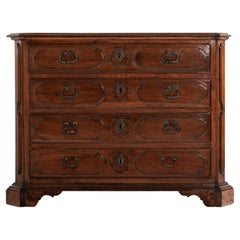 Antique Italian Walnut Chest of Drawers, Circa 1780.