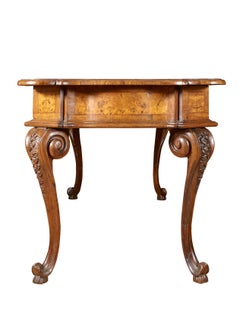 18th Century Walnut Louis XV Venetian Dining Table