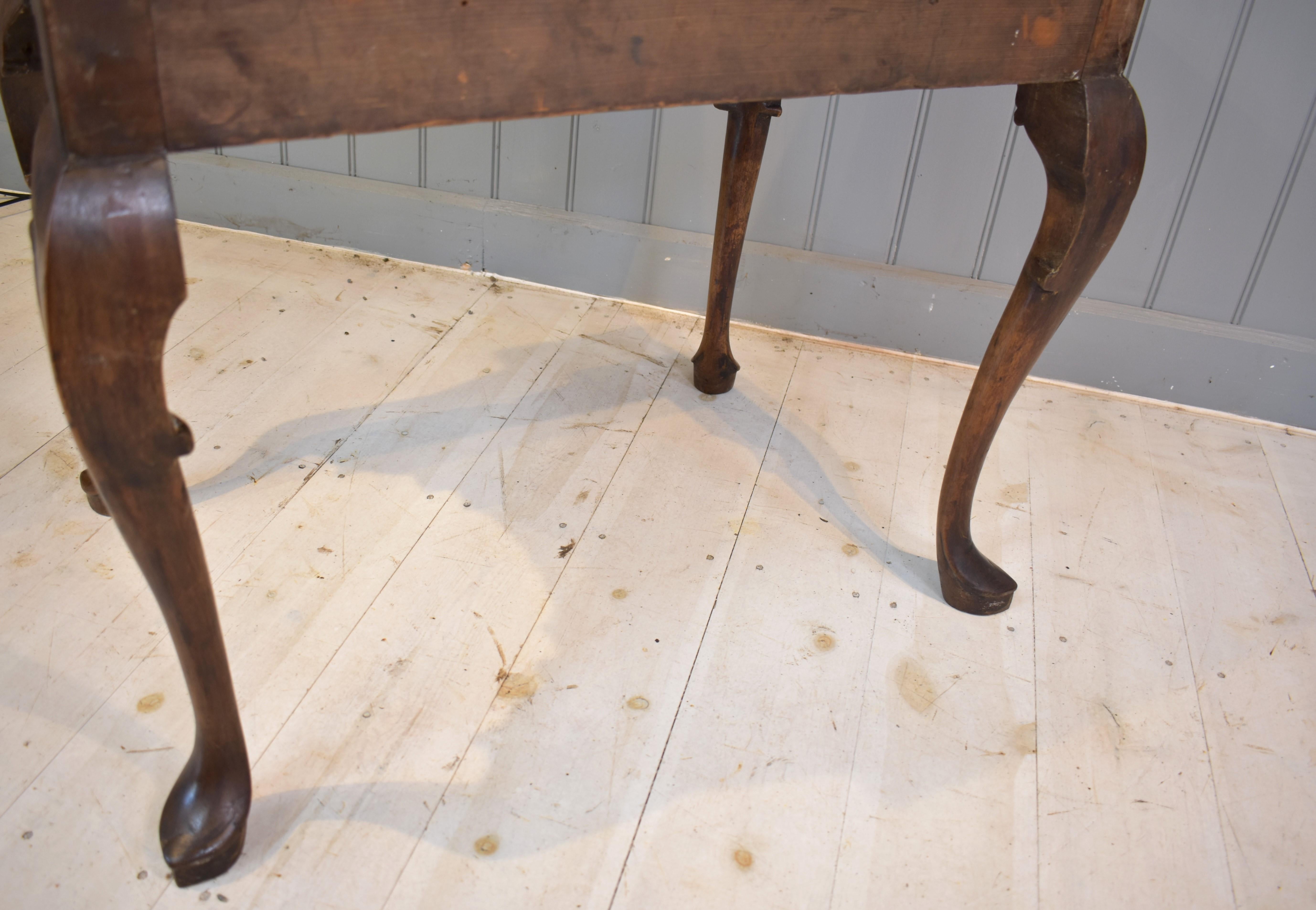 18th Century walnut lowboy side table 7