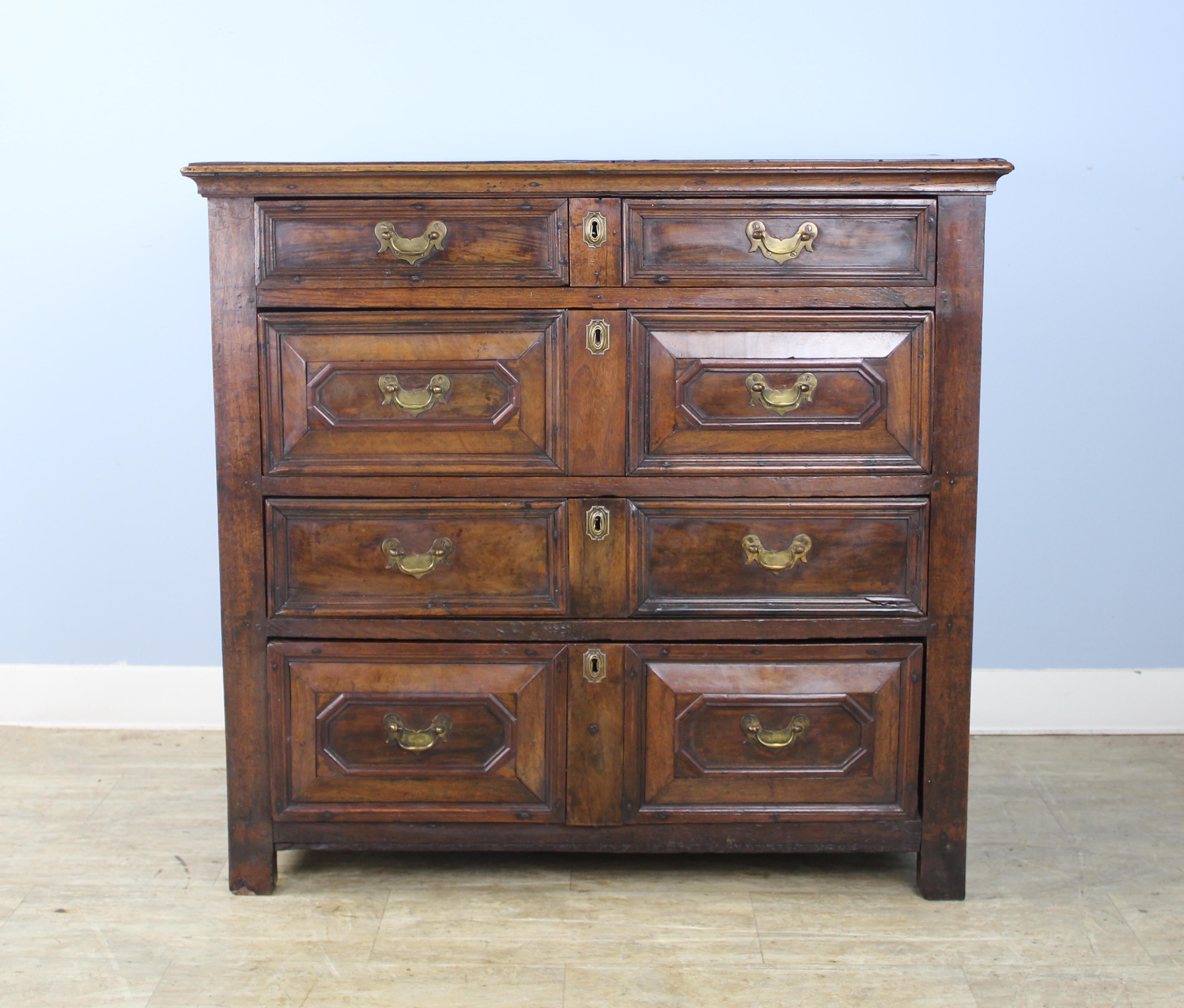 18th Century Walnut Moulded Chest of Drawers In Good Condition For Sale In Port Chester, NY