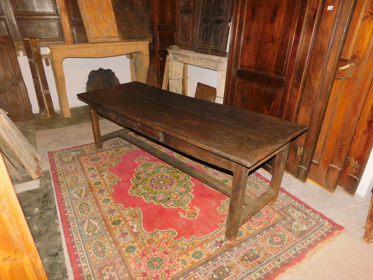 18th Century Walnut Table with Drawer In Good Condition In Cuneo, Italy (CN)