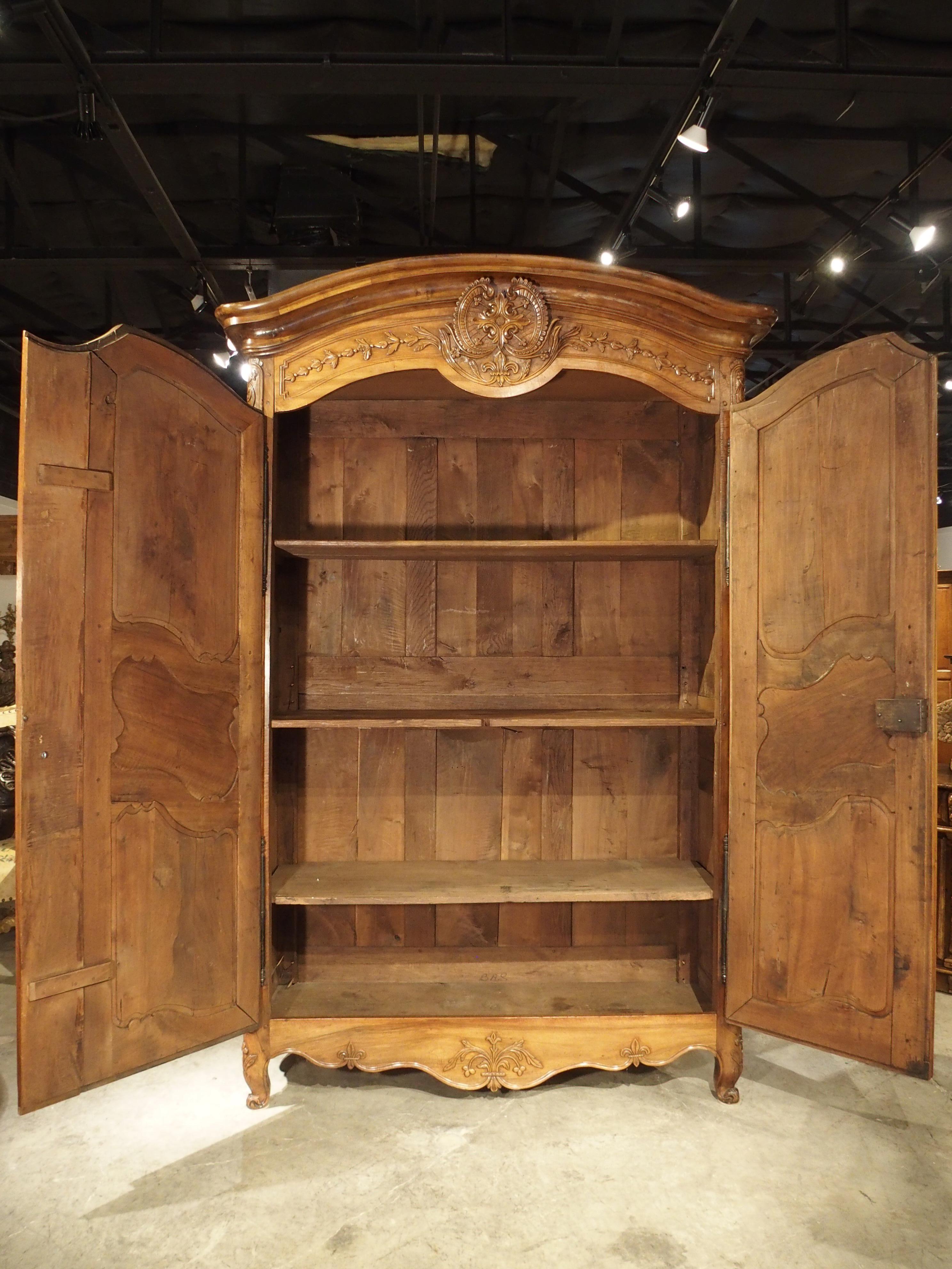 18th Century Walnut Wood Armoire from the Rhone Valley 11