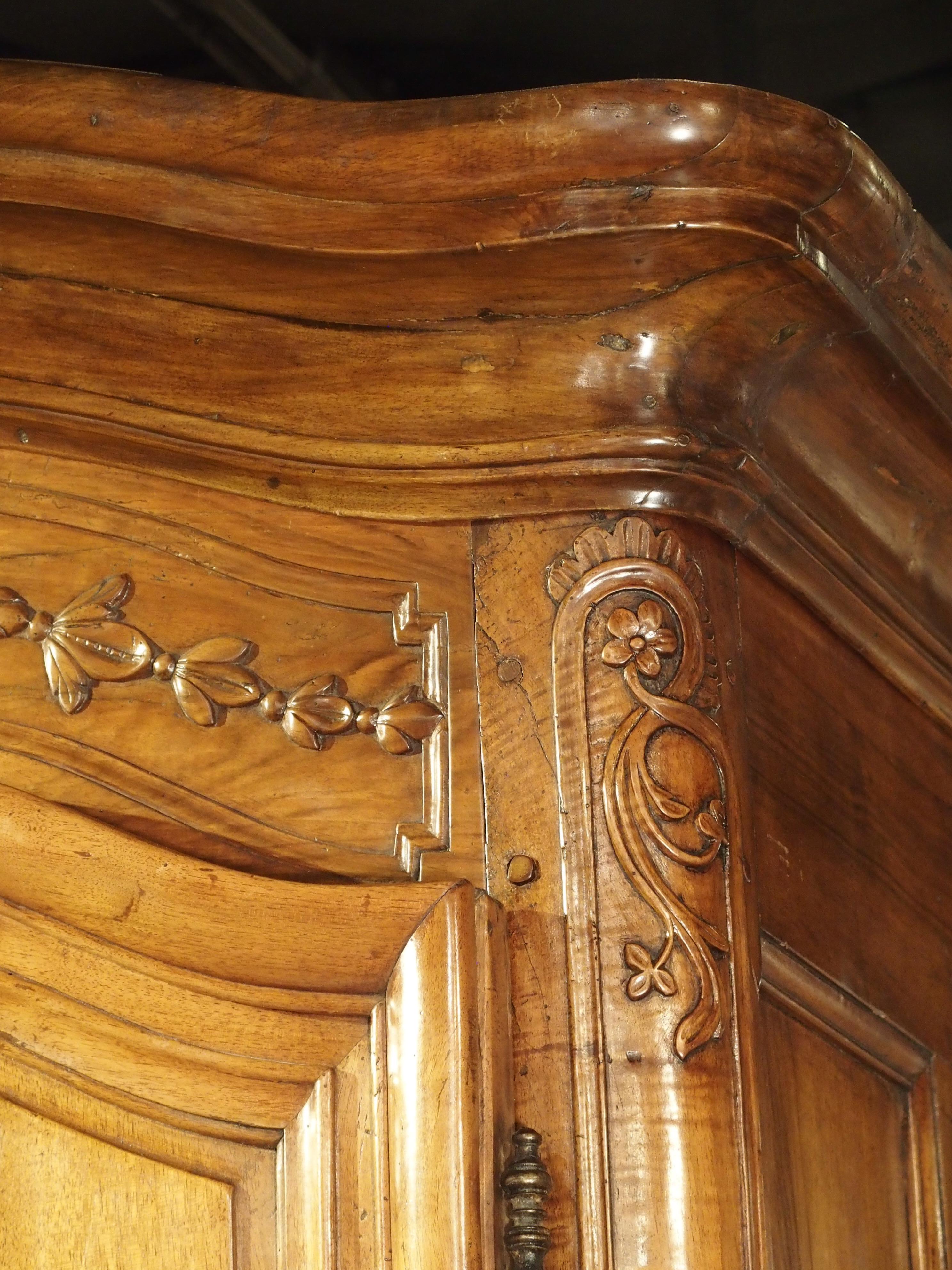 Hand-Carved 18th Century Walnut Wood Armoire from the Rhone Valley