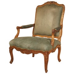 18th Century Walnut Wood Fauteuil by Nicolas Foliot, Furniture Maker to the King