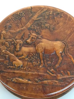 18th Century French Walnut Wooden Snuffbox, "Le Patre"