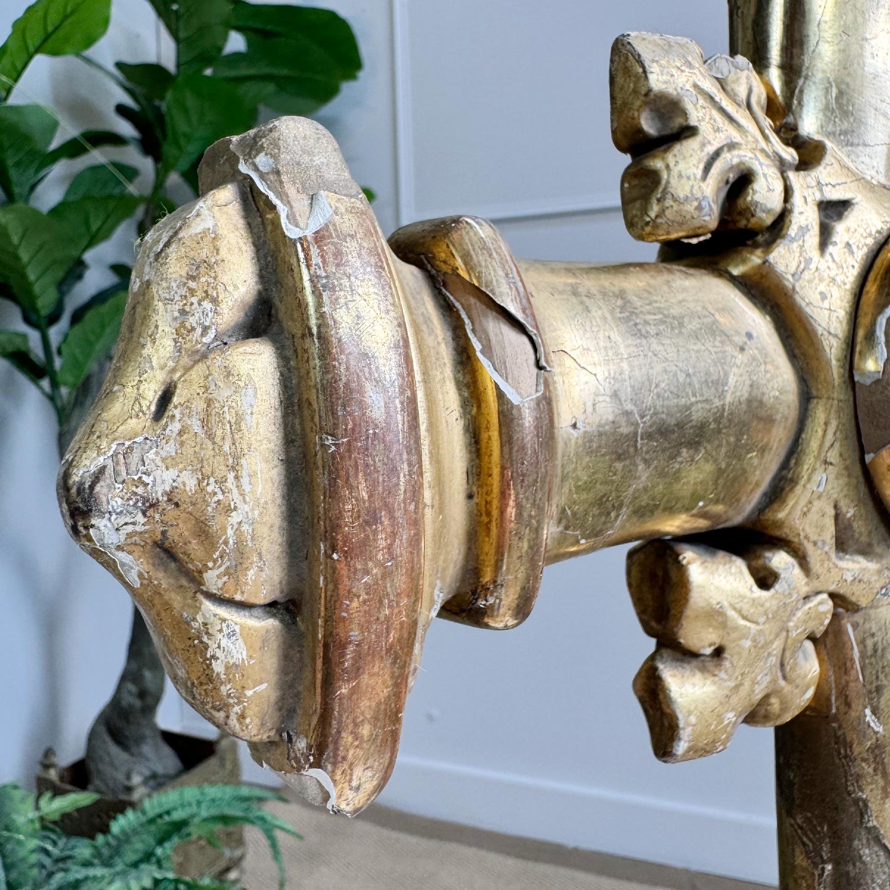 Croix de procession du 18e siècle dorée à l'eau avec broderie IHS Bon état - En vente à Hastings, GB