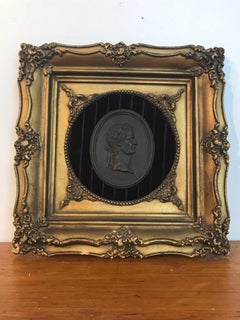 plaque d'empereur romain en basalte noir Wedgwood du 18e siècle