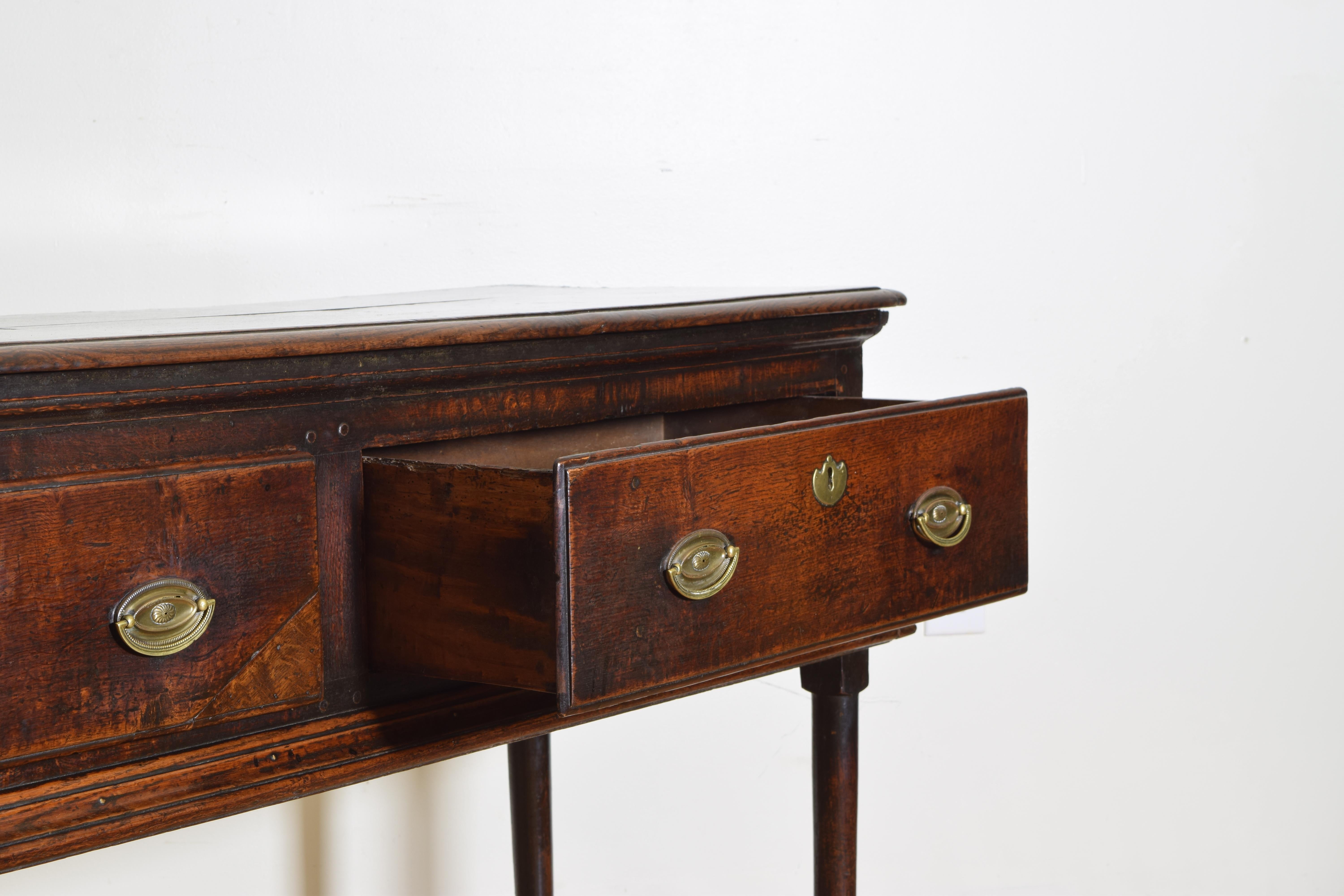Welsh George II Period Oak 2-Drawer Dresser Base or Server, Mid-18th Century In Good Condition In Atlanta, GA