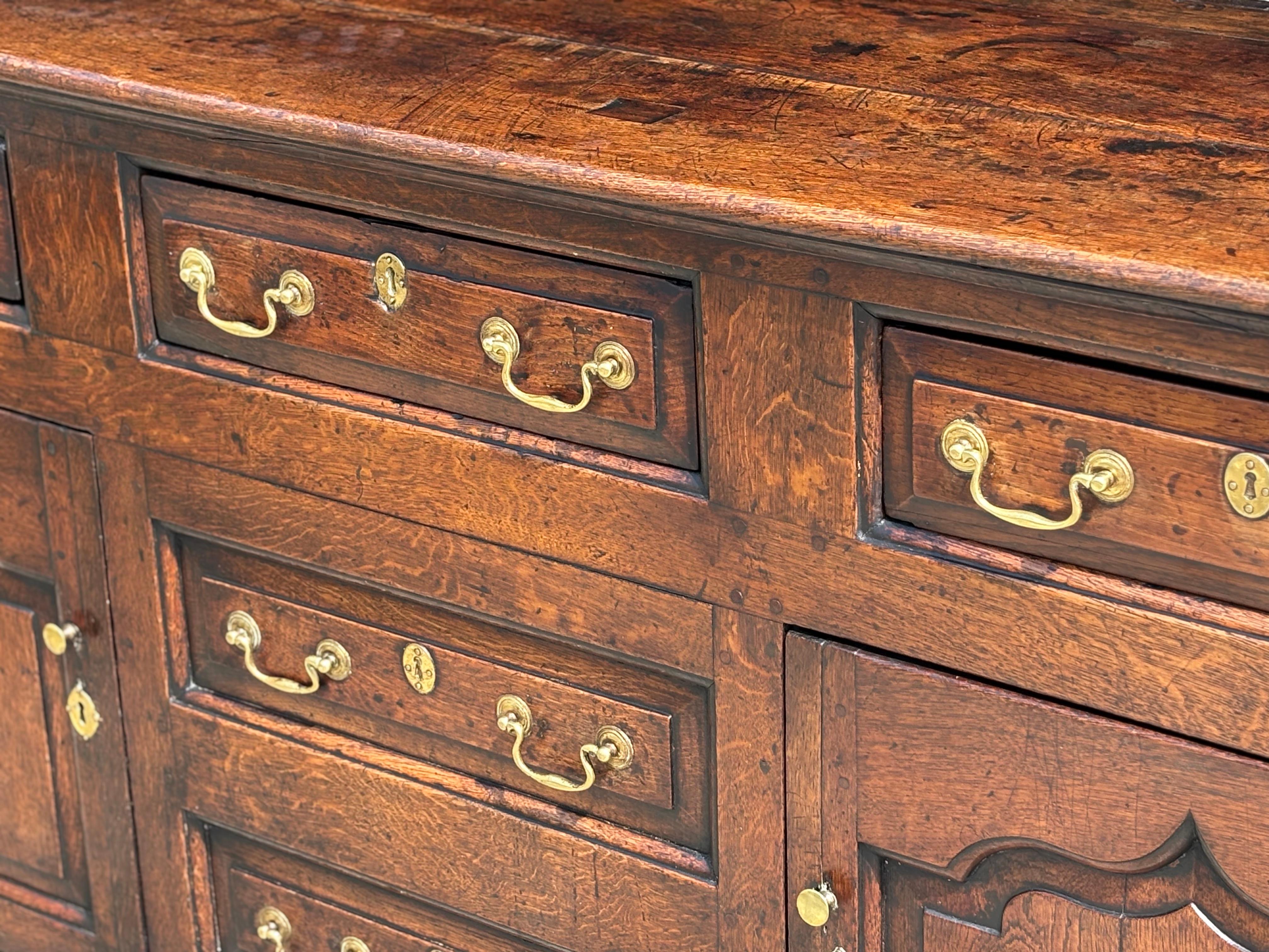 18th Century Welsh Oak Dresser Base Cupboard 4
