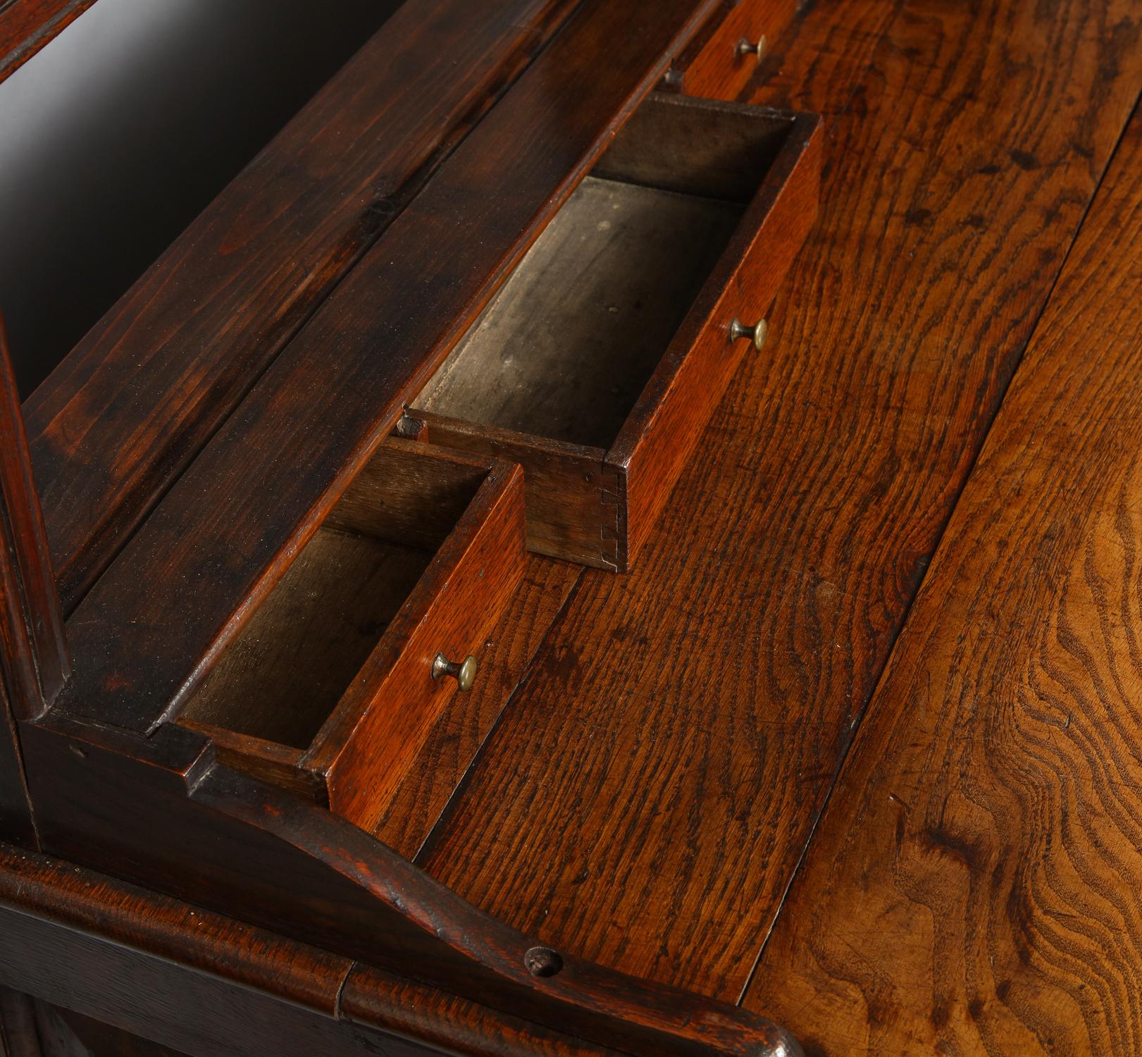 18th Century Welsh Oak Dresser For Sale 11