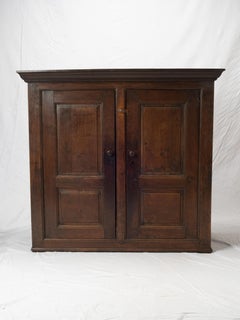 Welsh Eichenholz-Leinen-Schrank aus dem 18. Jahrhundert