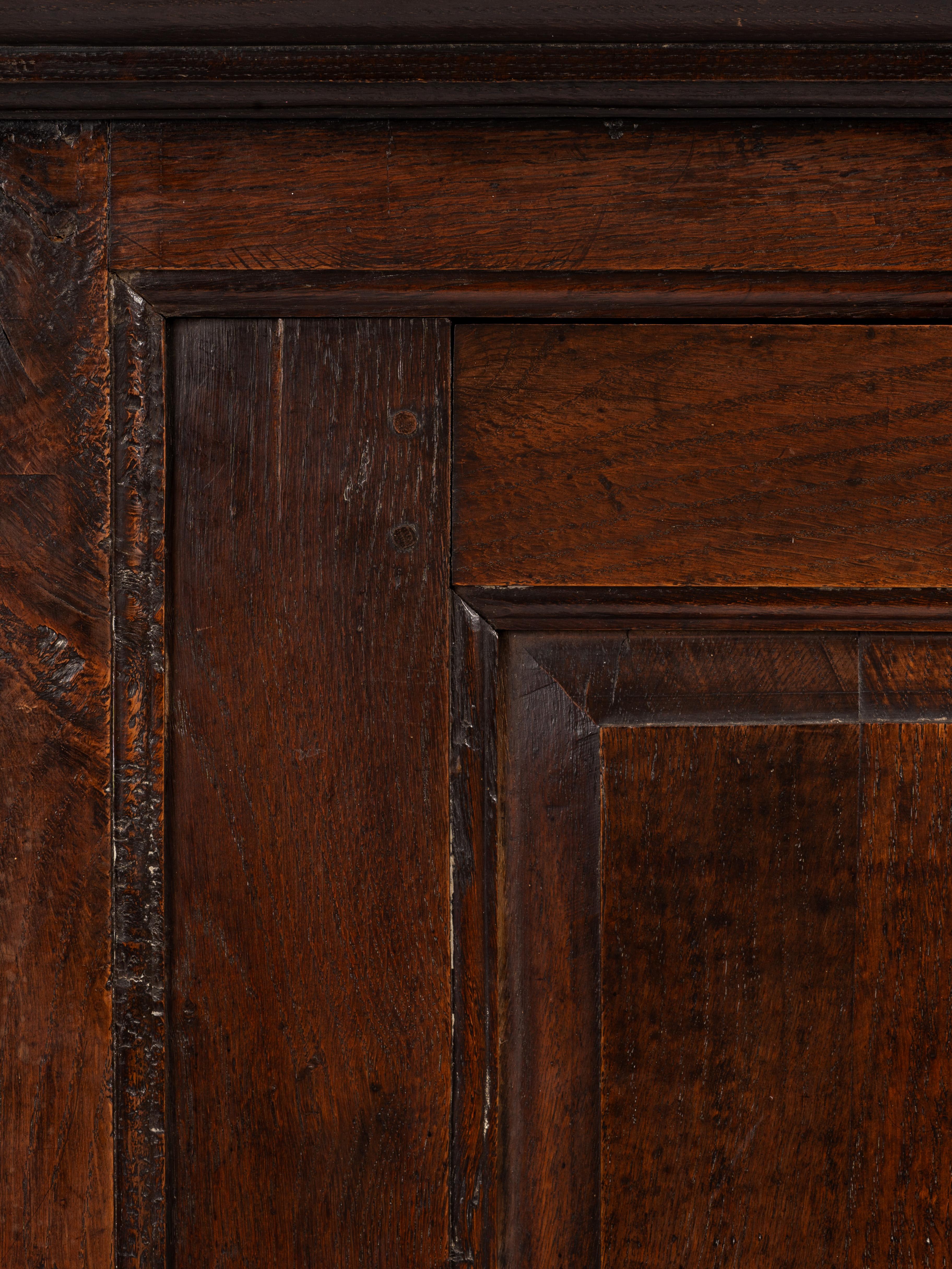 18th Century Welsh Oak Livery Linen Cupboard For Sale 3