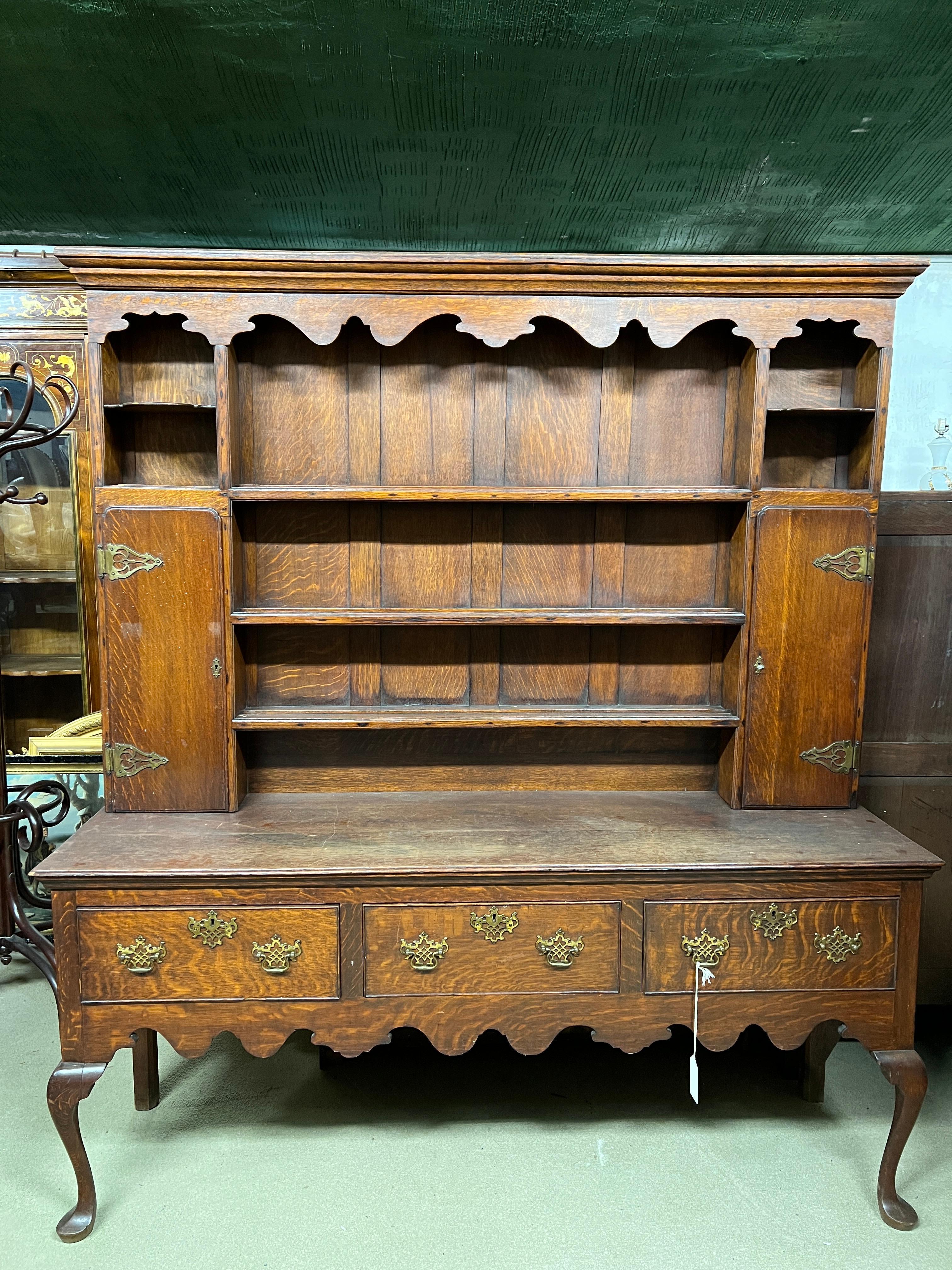 18th Century Welsh Queen Anne Style Oak Dresser and Rack  1800 10