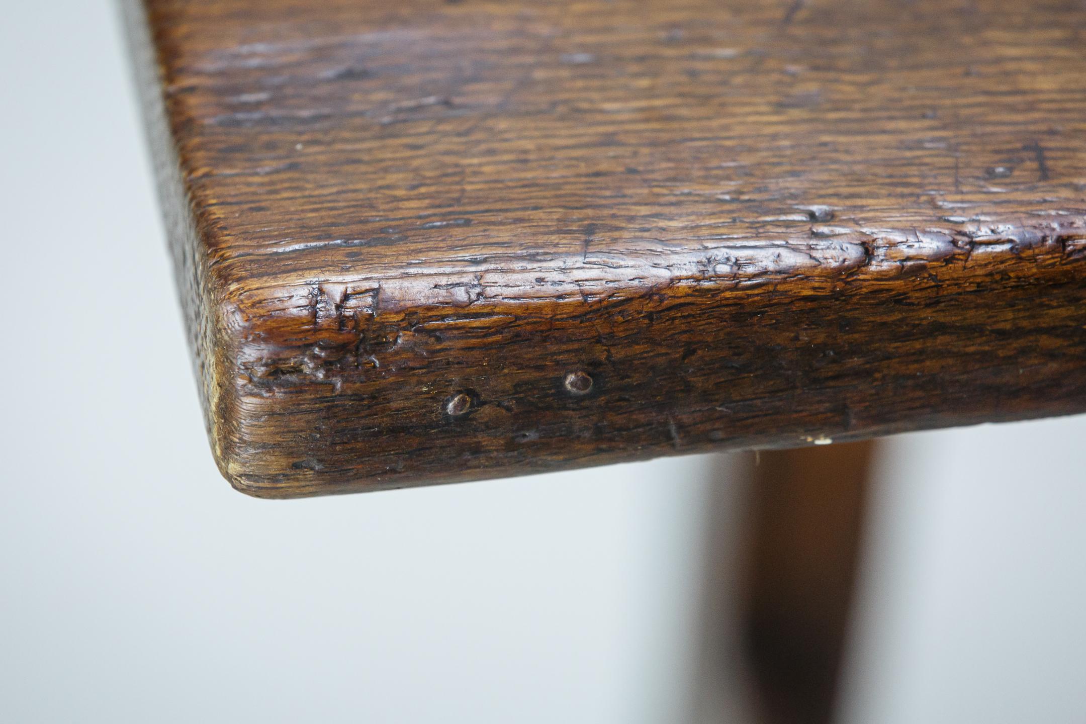 18th Century Welsh Single Plank Farmhouse Table in Oak For Sale 2