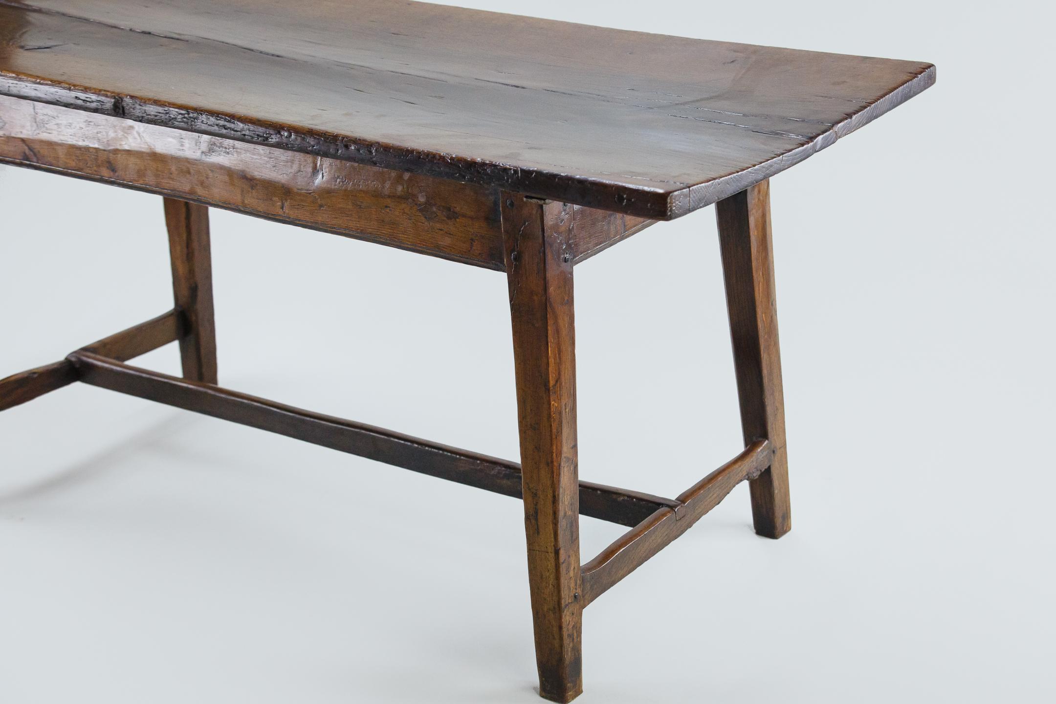 18th Century Welsh Single Plank Farmhouse Table in Oak For Sale 3