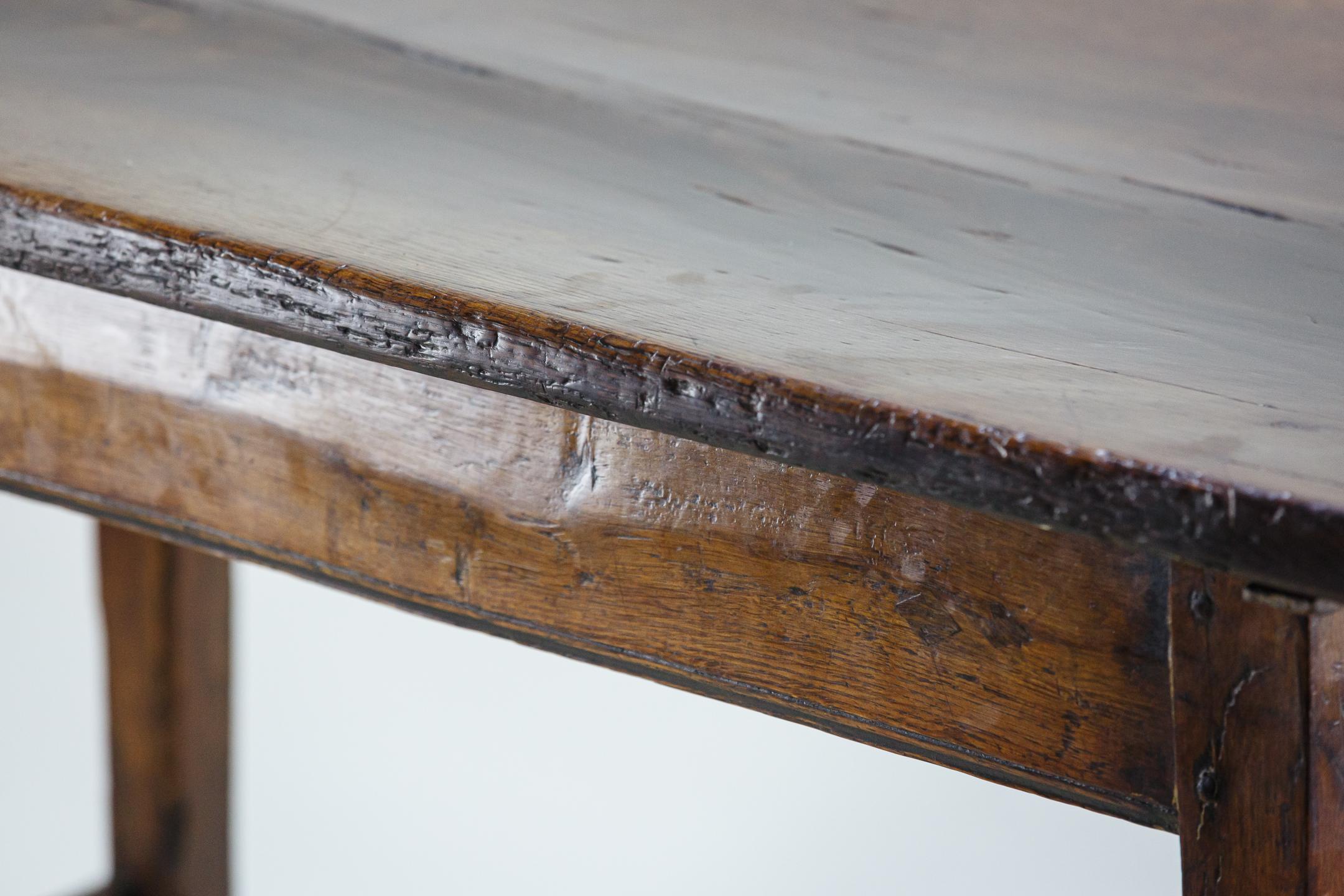 18th Century Welsh Single Plank Farmhouse Table in Oak For Sale 4