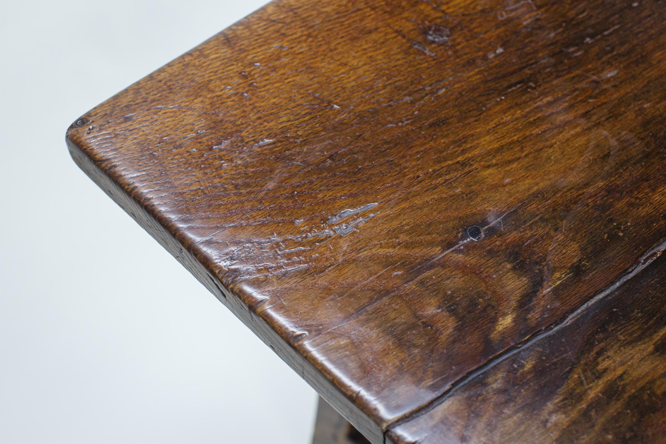 18th Century Welsh Single Plank Farmhouse Table in Oak For Sale 6