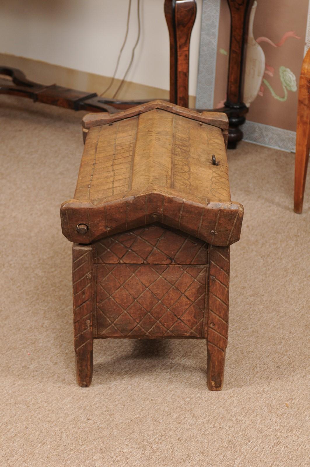 18th Century Welsh Strong Box with Carved Detail For Sale 1