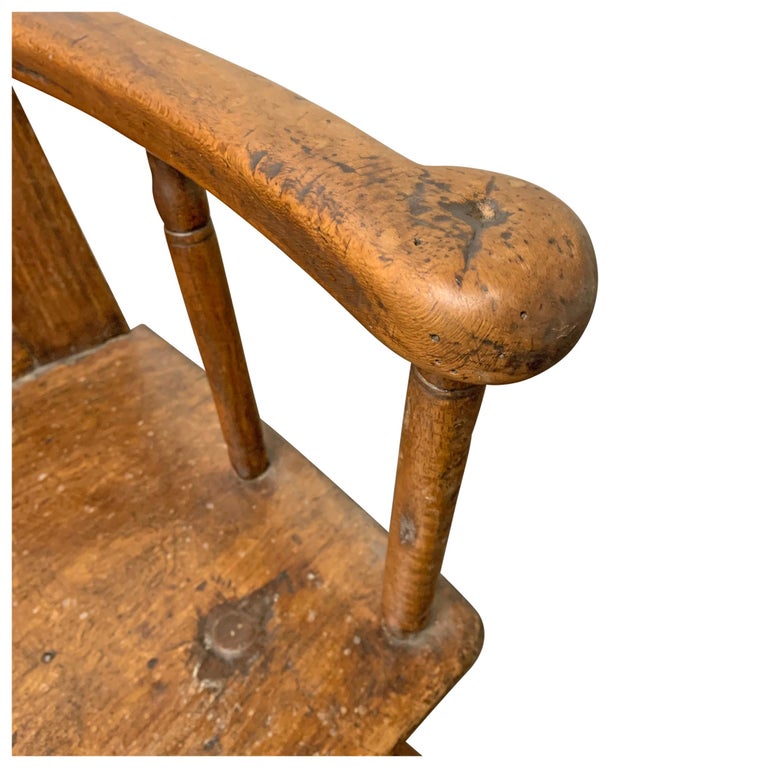 18th Century Welsh Vernacular Armchair For Sale 3