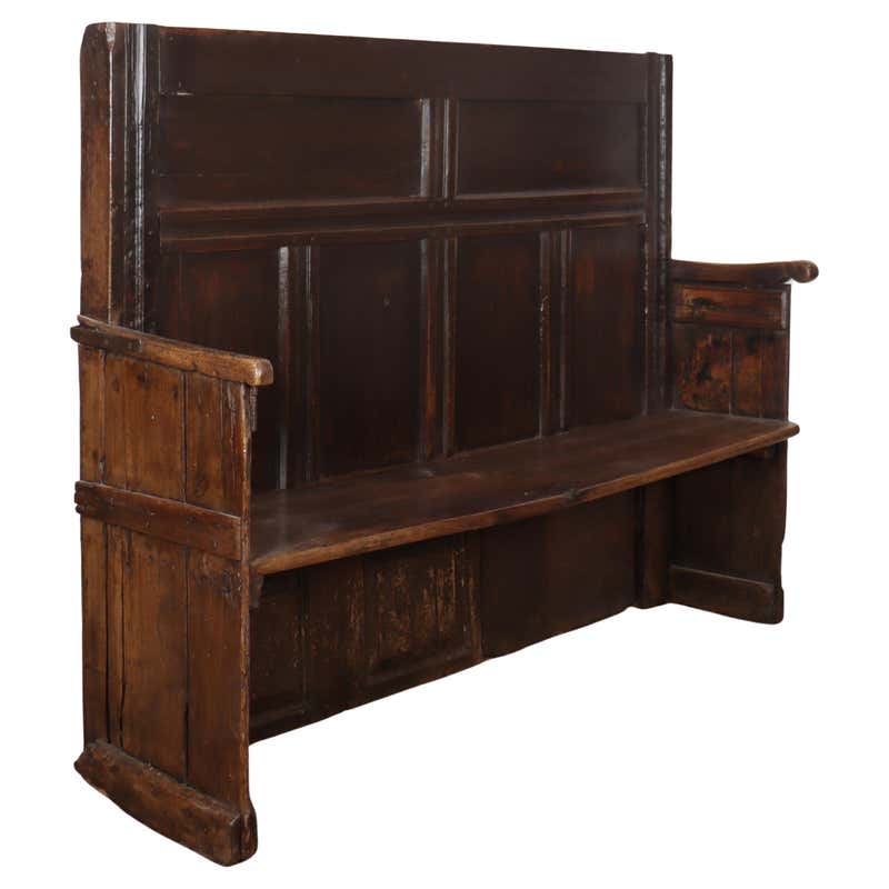 Rustic High-Back Tavern Settle, England, 18th Century For Sale at 1stDibs
