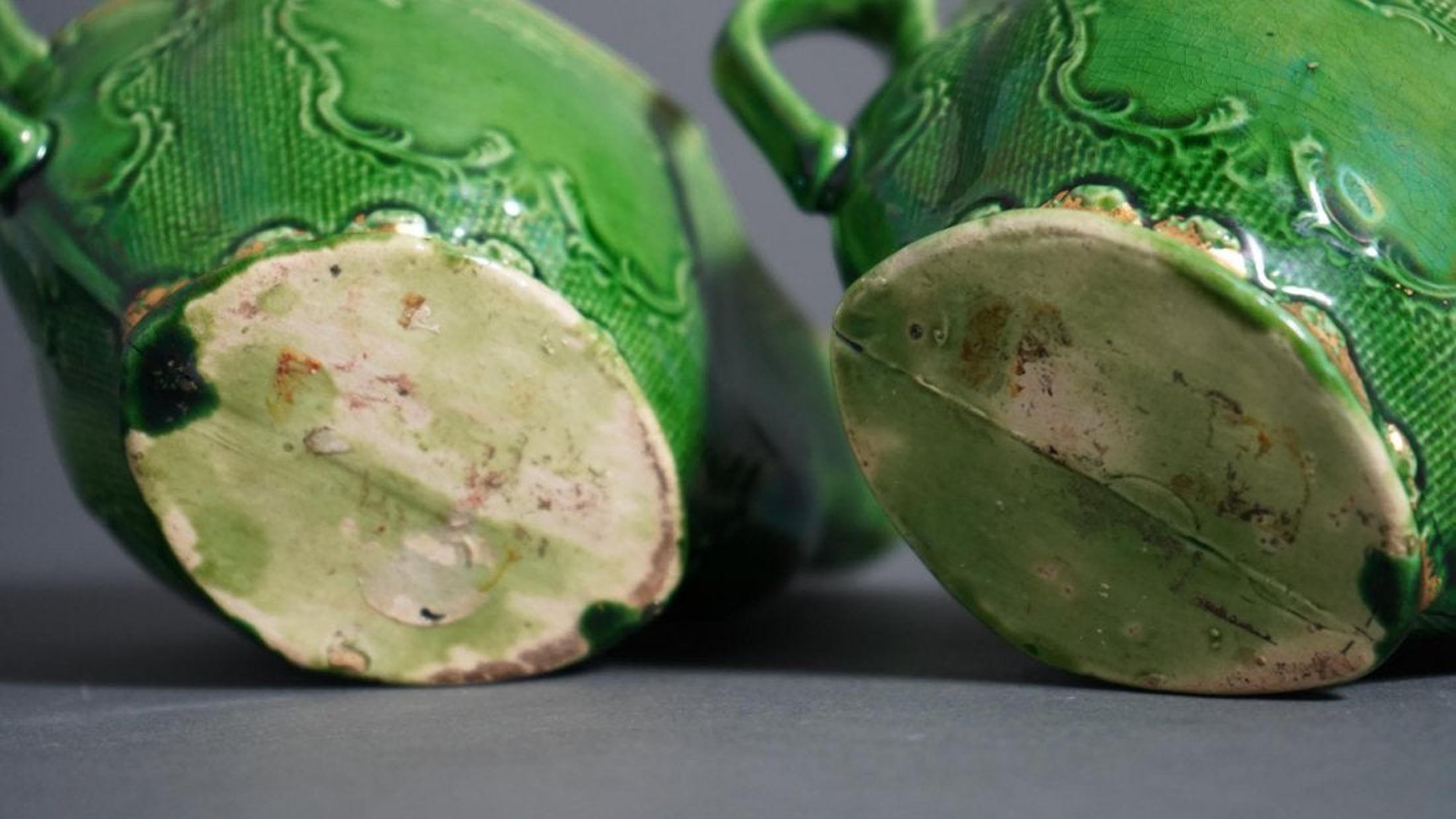 18th Century Whieldon-Type Green-Glazed Sauceboats with Remains of Original Gilt In Good Condition In Downingtown, PA