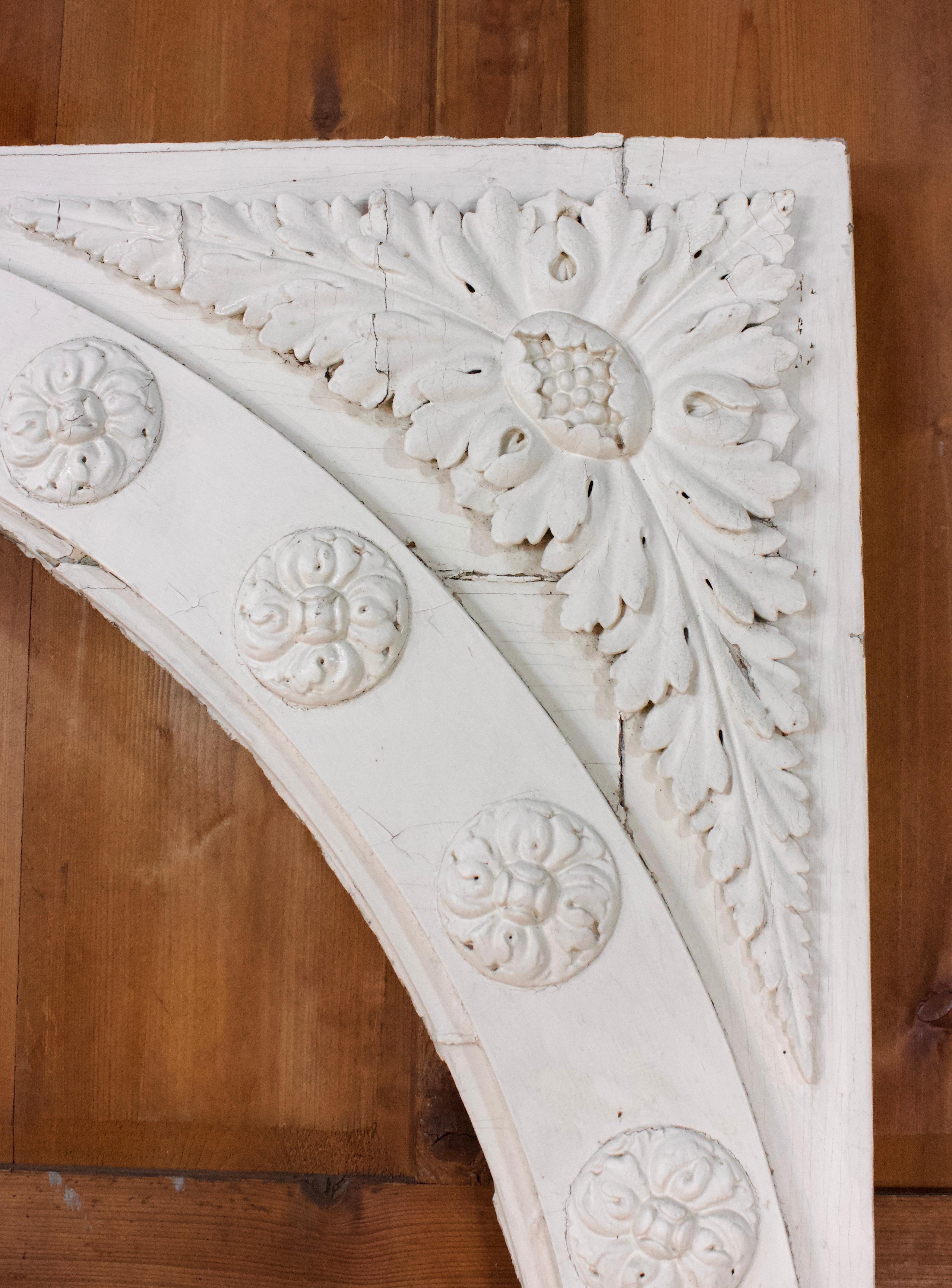 18th Century White Carved Wood Trumeau Louis XVI Period In Good Condition In Beuzevillette, FR