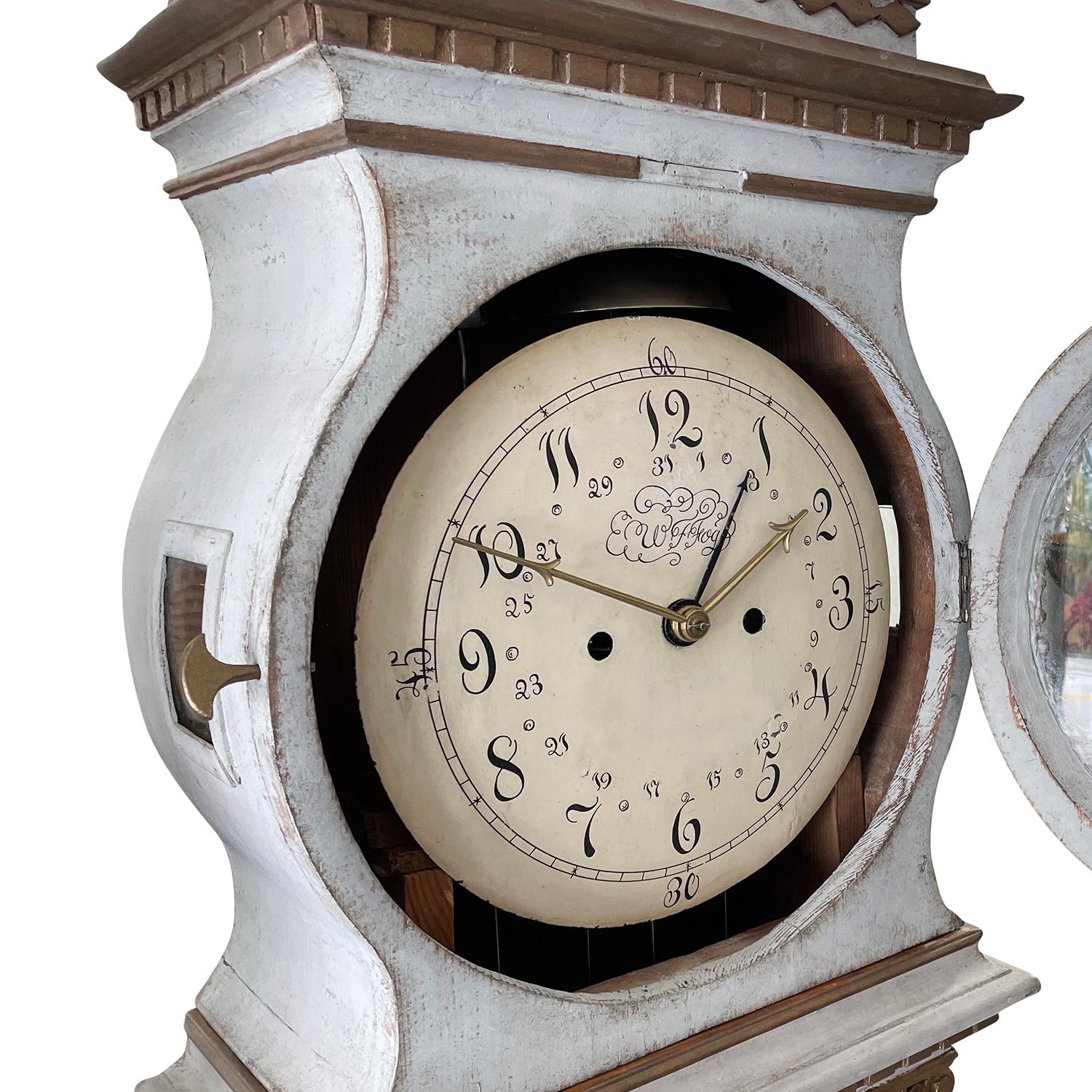 18th Century White-Grey Swedish Gustavian Brass, Pinewood Grandfather Clock 2