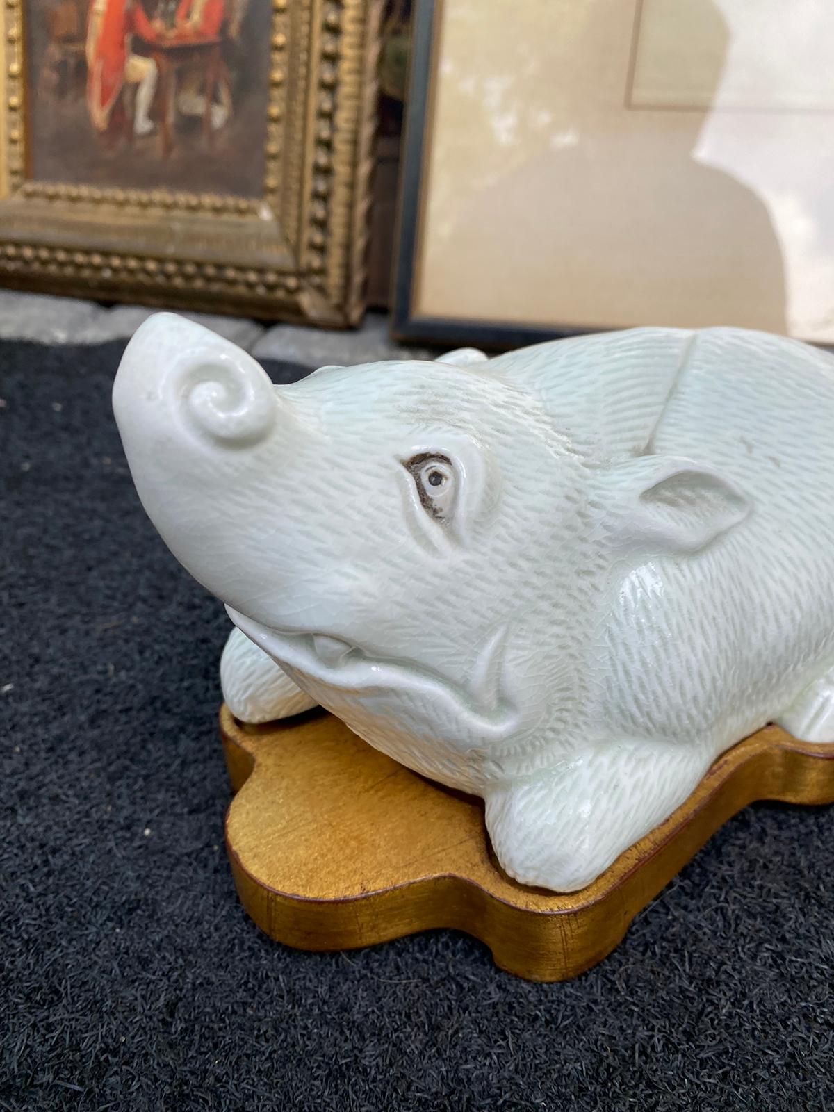 18th Century White Porcelain Warthog on Custom Giltwood Base For Sale 5