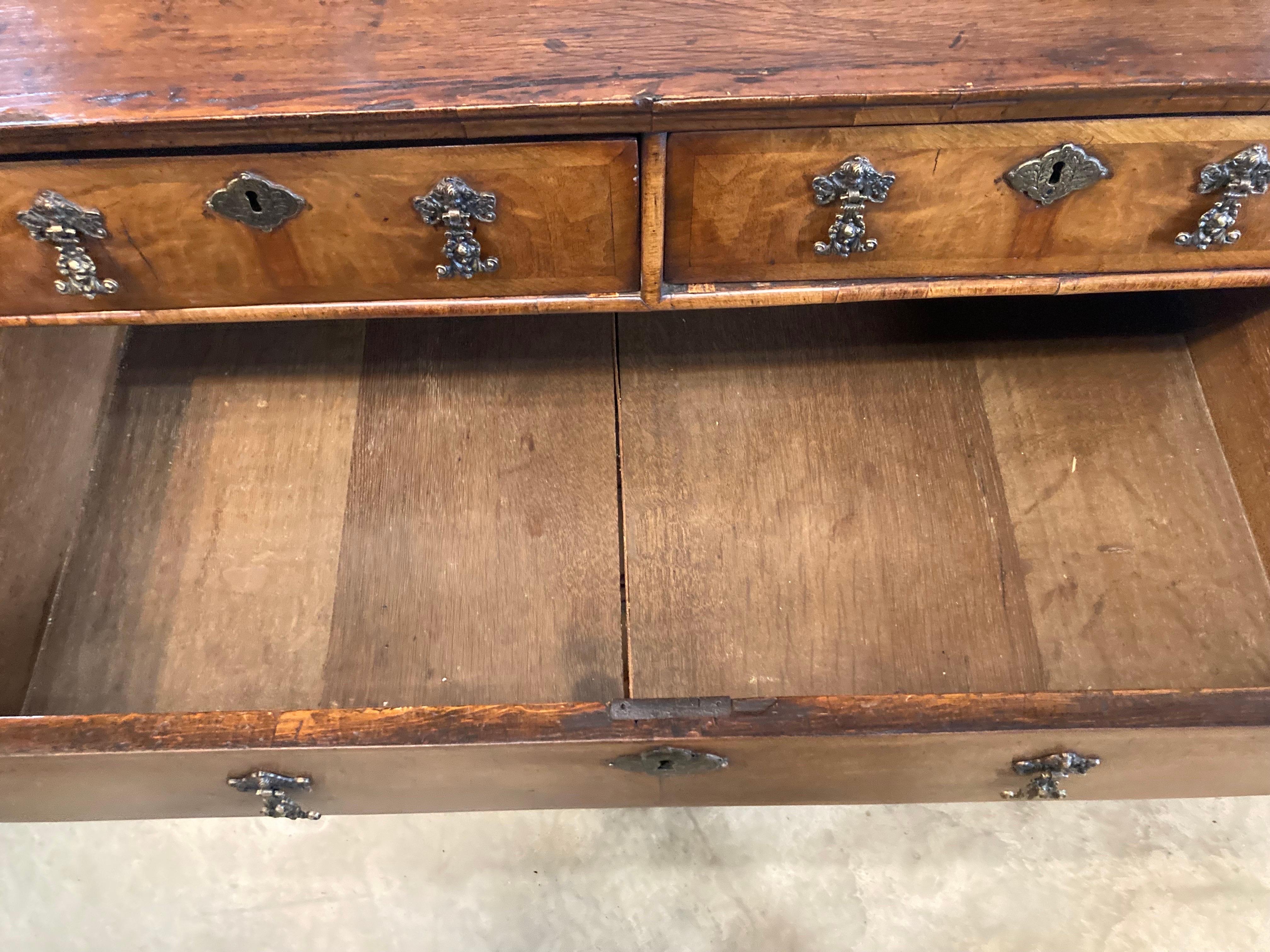 18th Century William and Mary Walnut and Oak Chest of Drawers 4