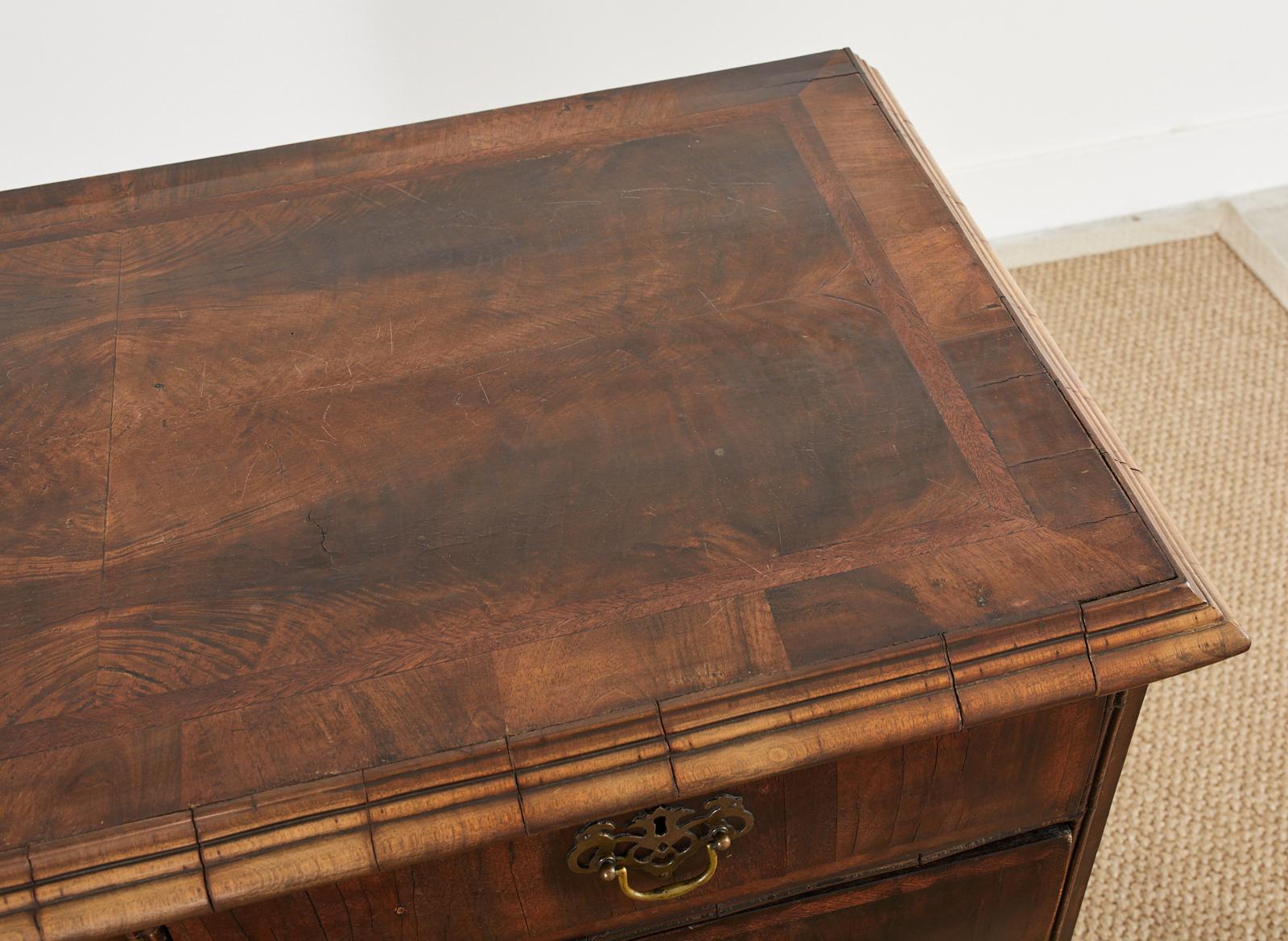 18th Century William and Mary Walnut Veneered Chest of Drawers For Sale 3