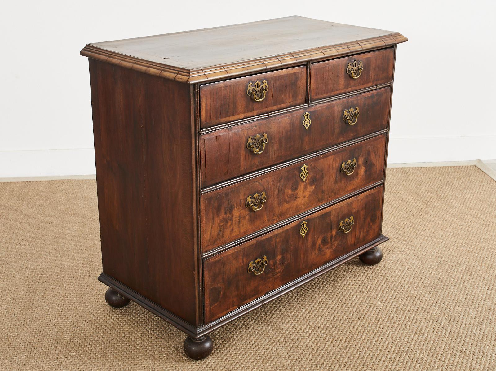 18th Century William and Mary Walnut Veneered Chest of Drawers For Sale 12